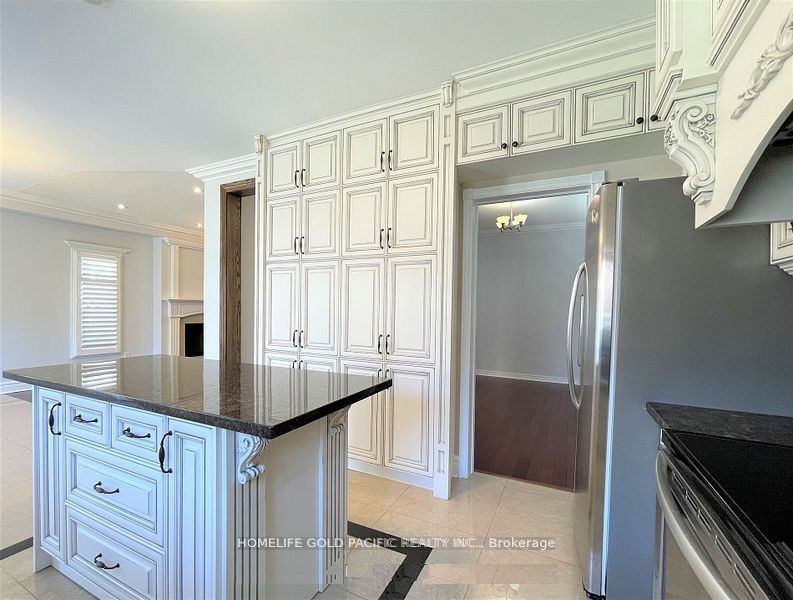 95 Tomlinson Circle Property Photo 11