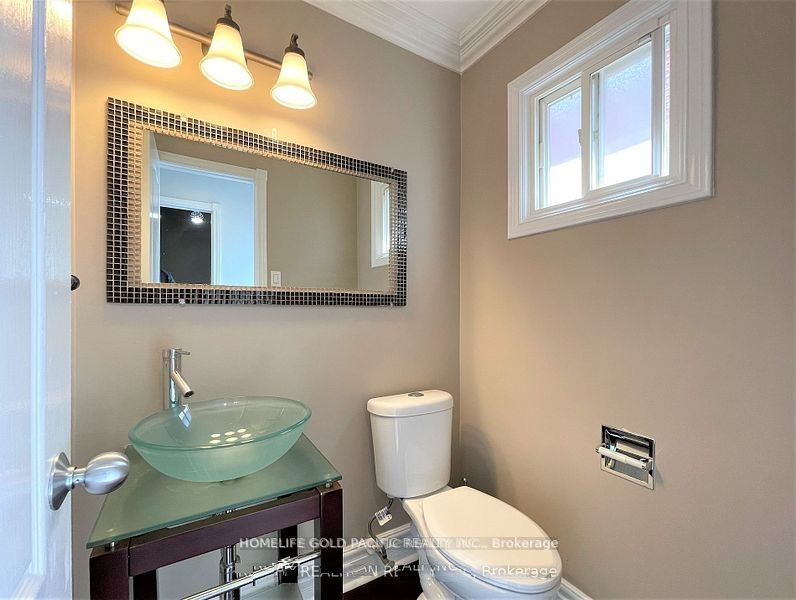 95 Tomlinson Circle Property Photo 17