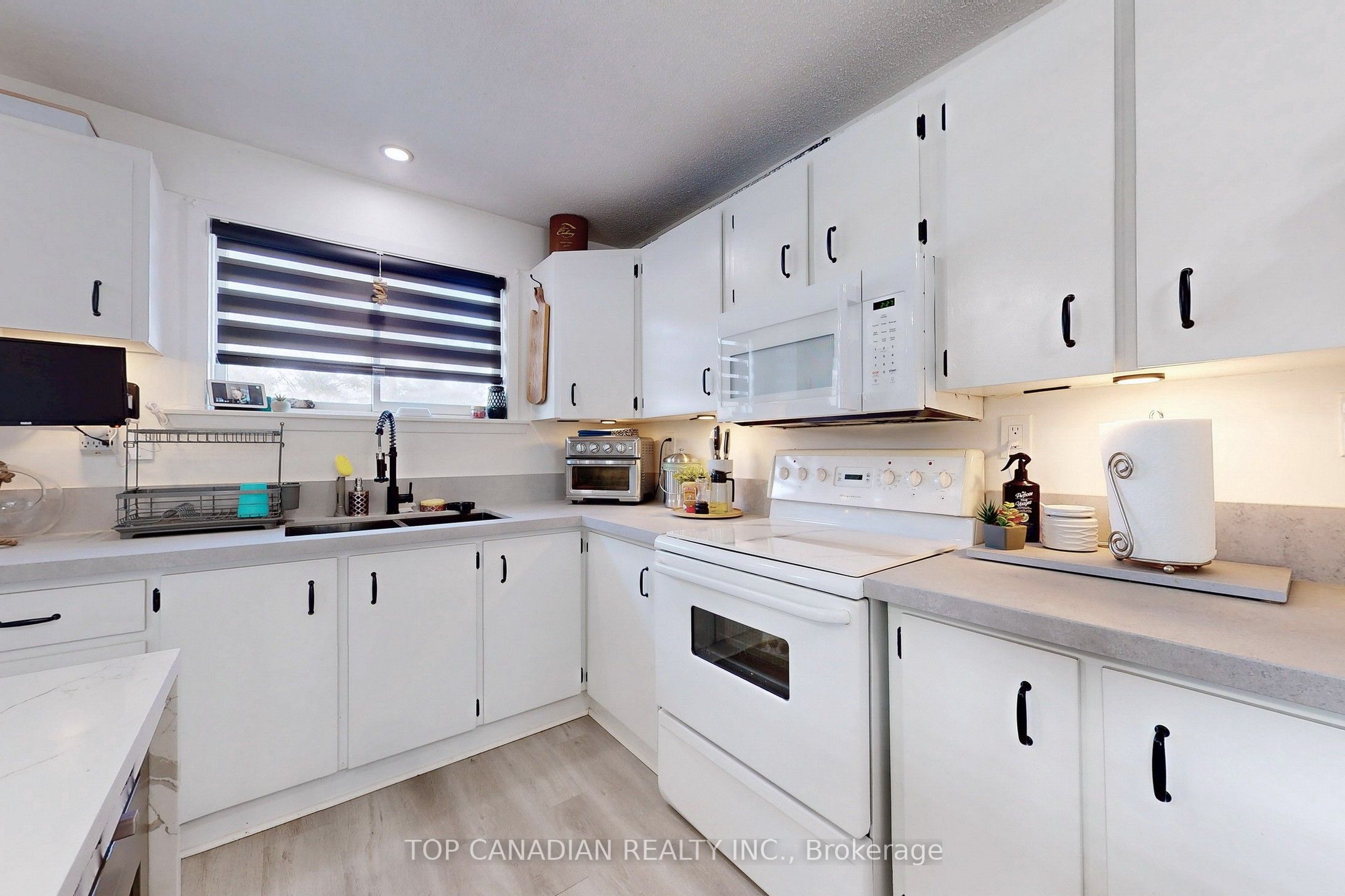 772 Happy Vale Drive Property Photo 9