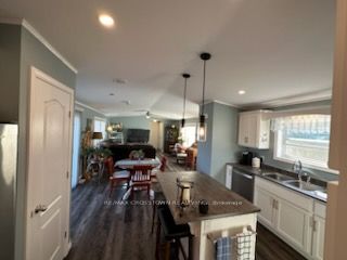 4136 8 Line Property Photo 8