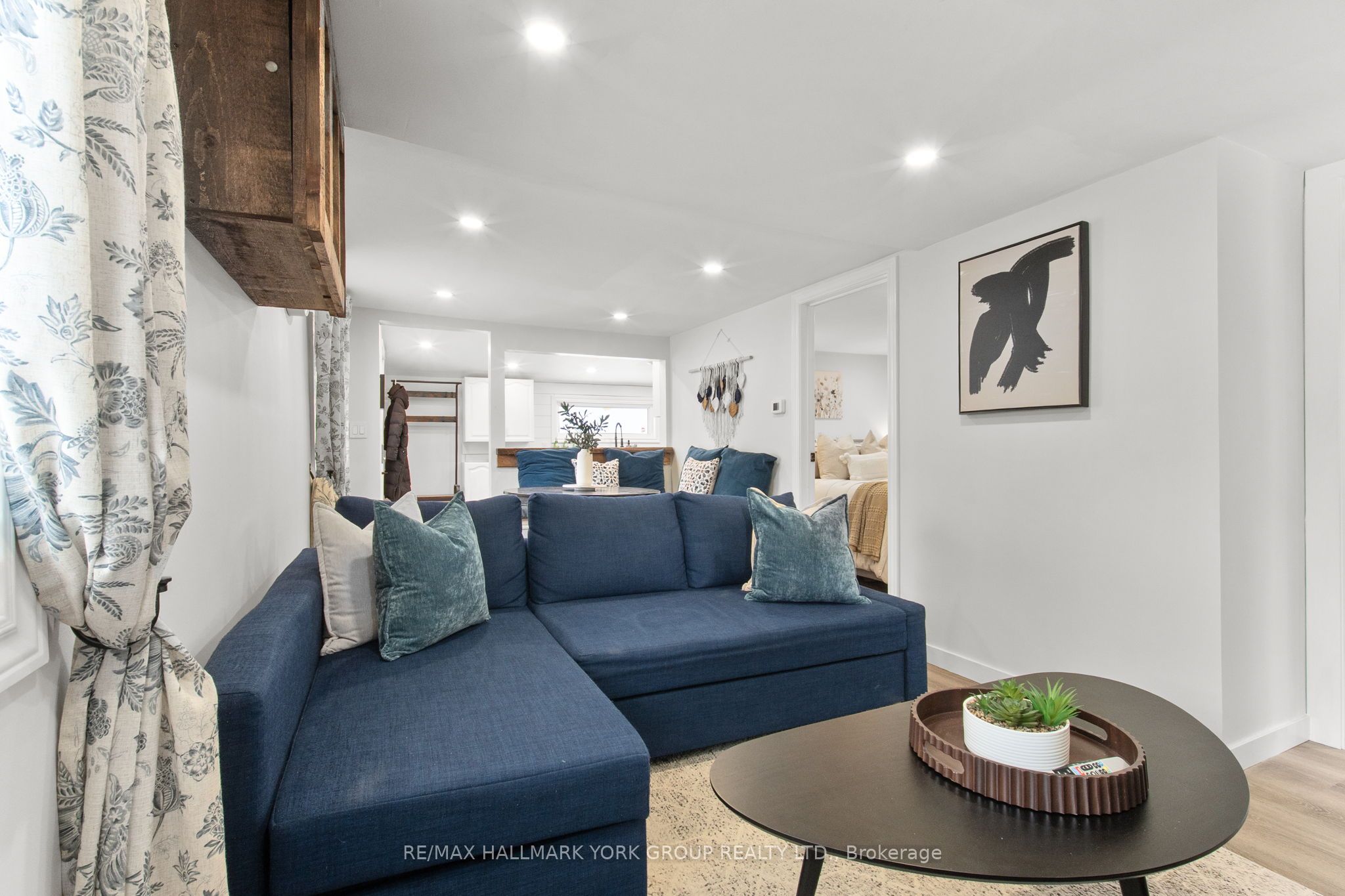 247 Shorecrest Road Property Photo 8