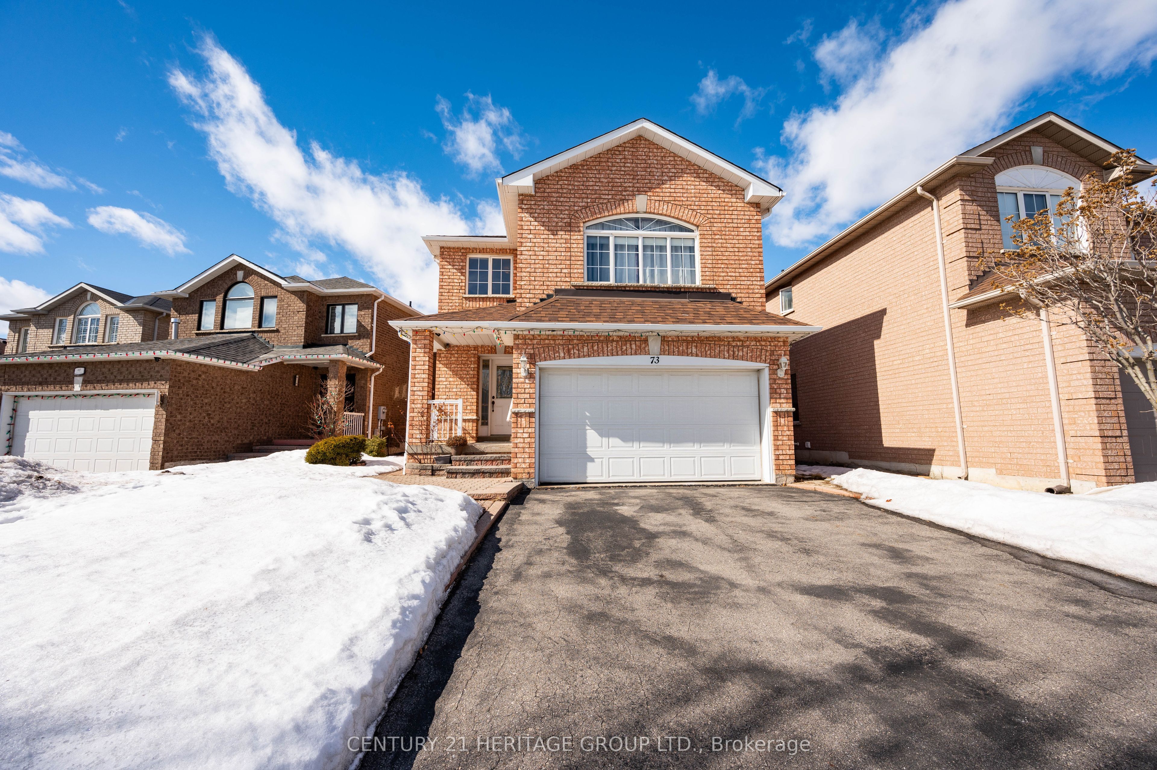73 Solway Ave Property Photo