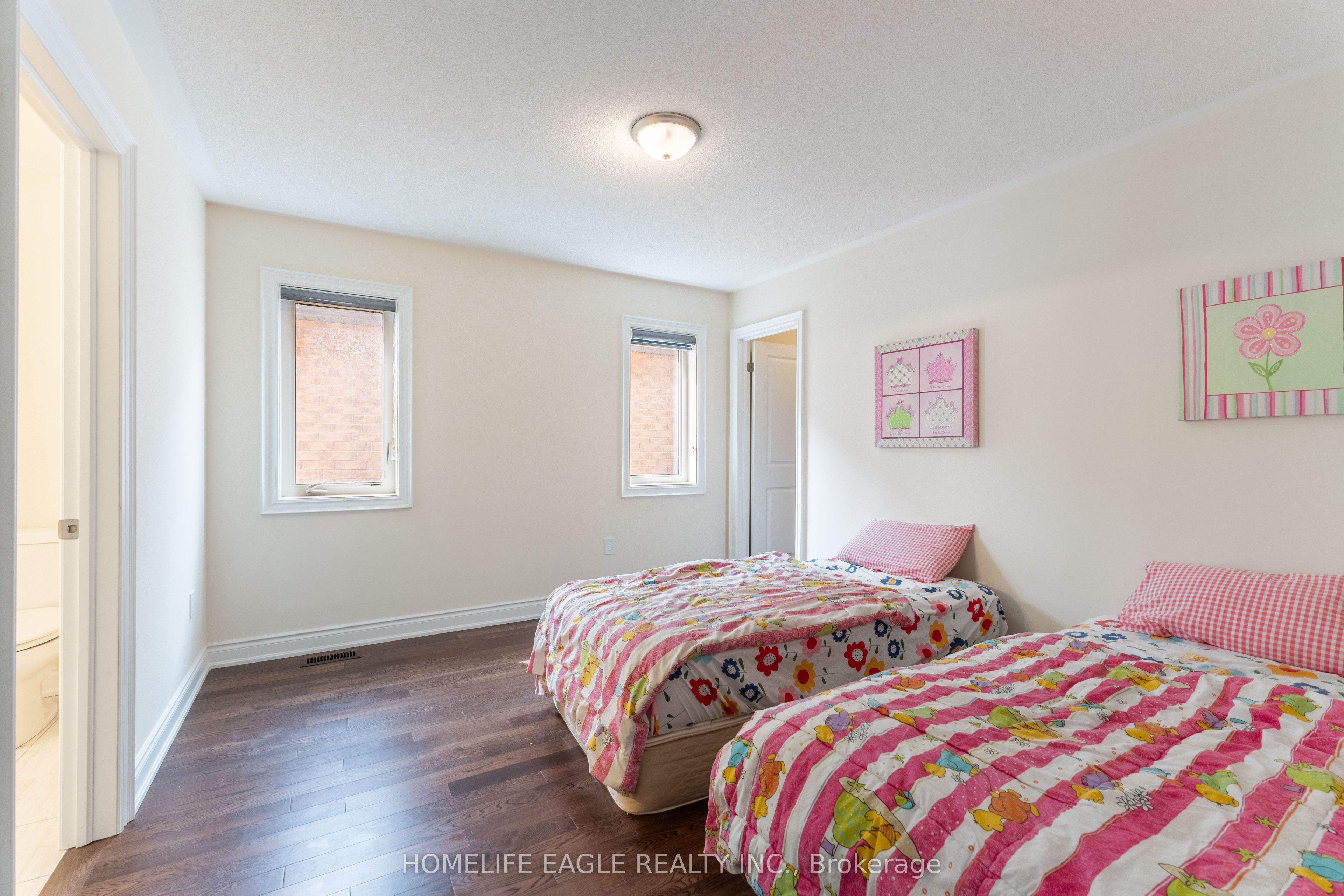 157 Kenneth Rogers Crescent Property Photo 18