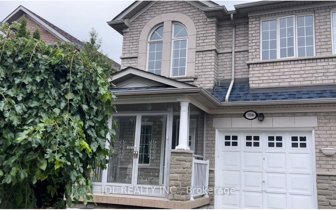 786 Caboto Trail Property Photo 1