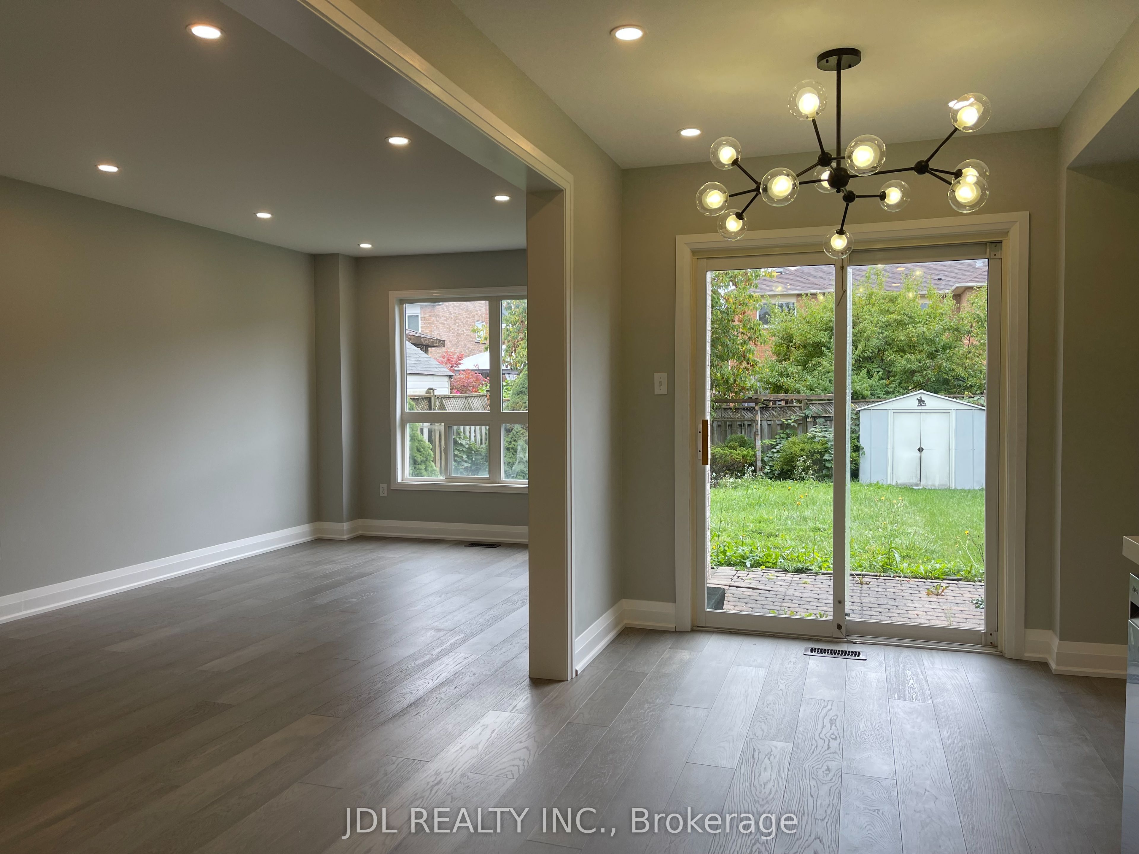 786 Caboto Trail Property Photo 3