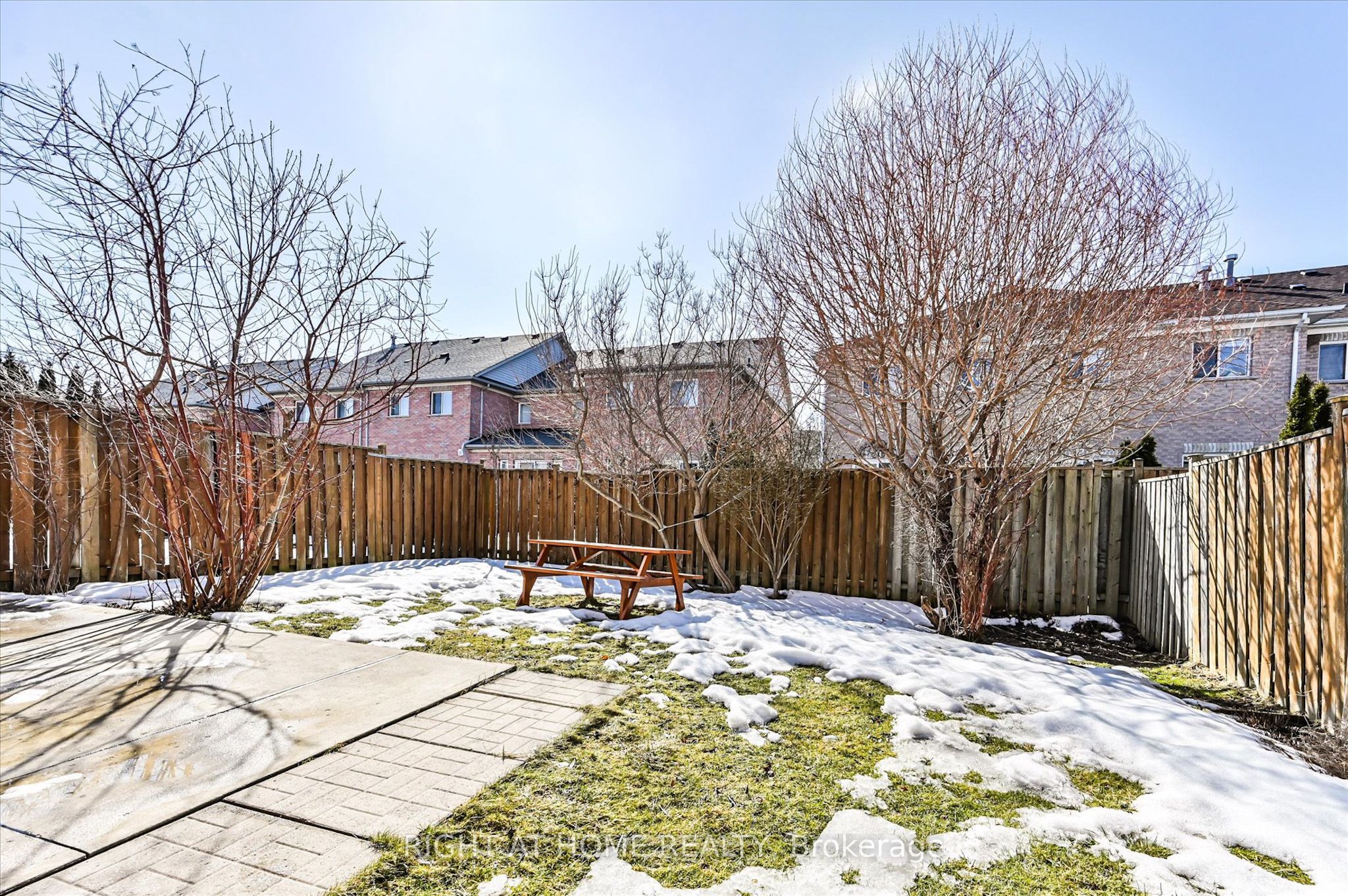 26 Benjamin Hood Crescent Property Photo 25