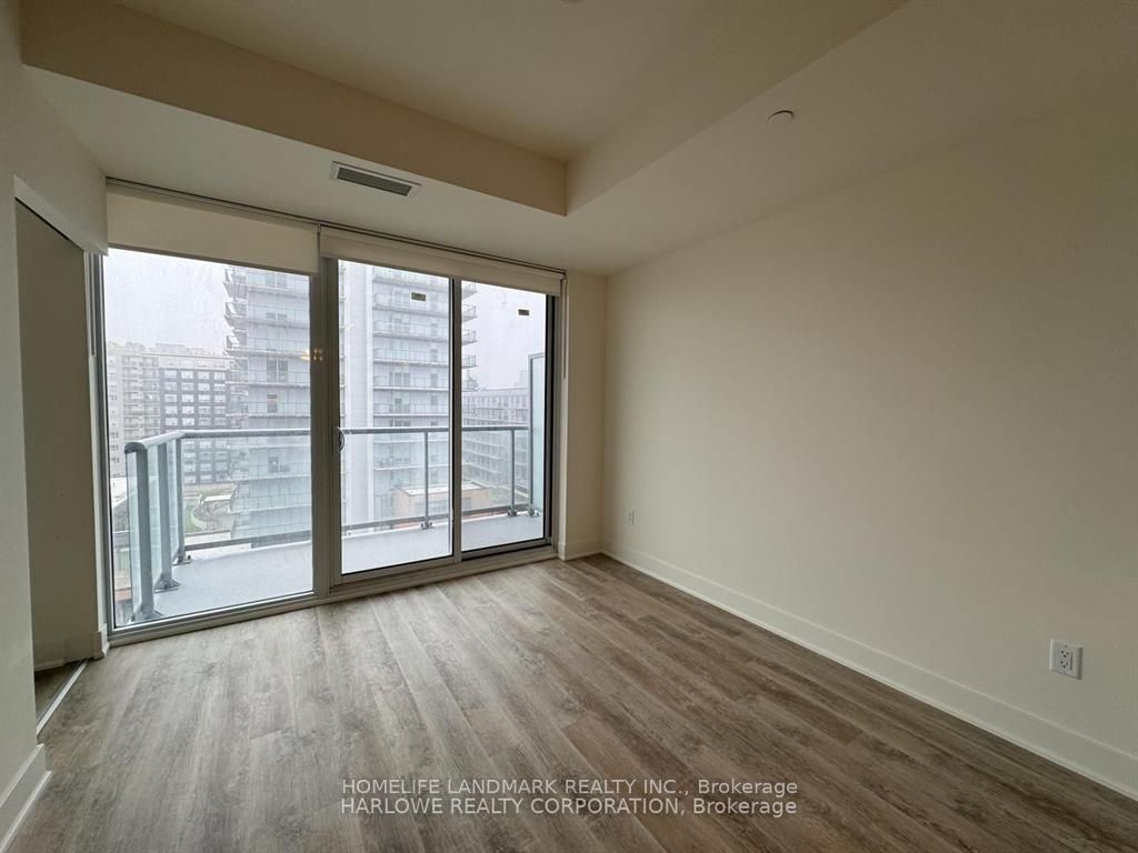 #901 - 185 Deerfield Road Property Photo 7