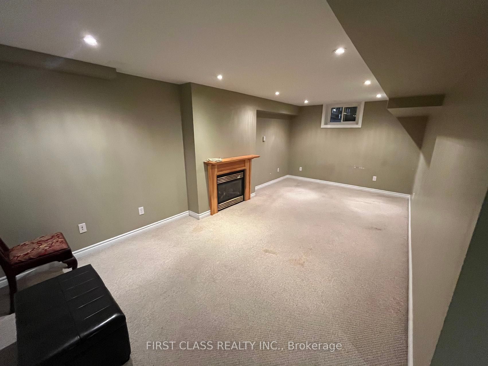 83 Lincoln Green Drive Property Photo 16