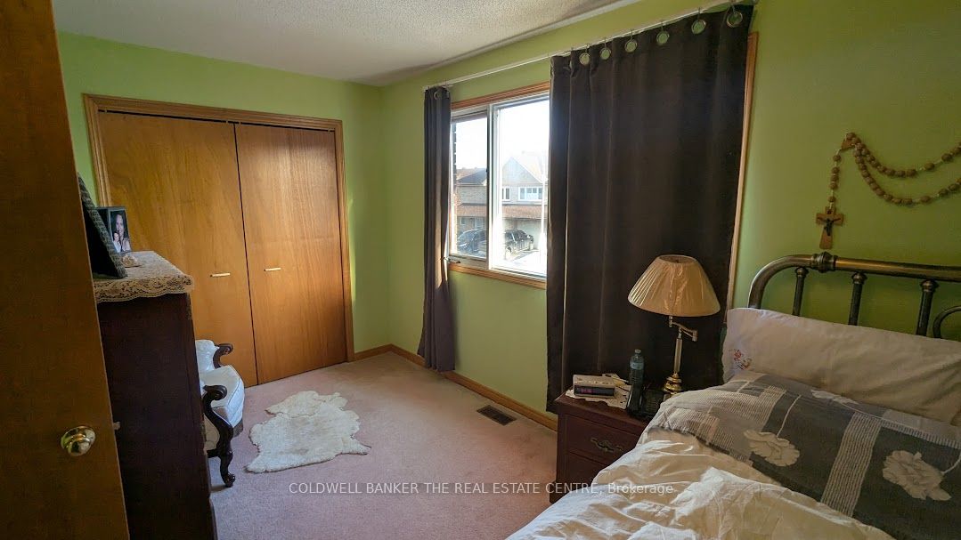 #2 - 10 Riverley Lane Property Photo 7