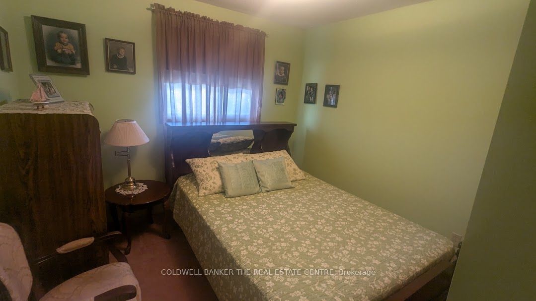 #2 - 10 Riverley Lane Property Photo 8