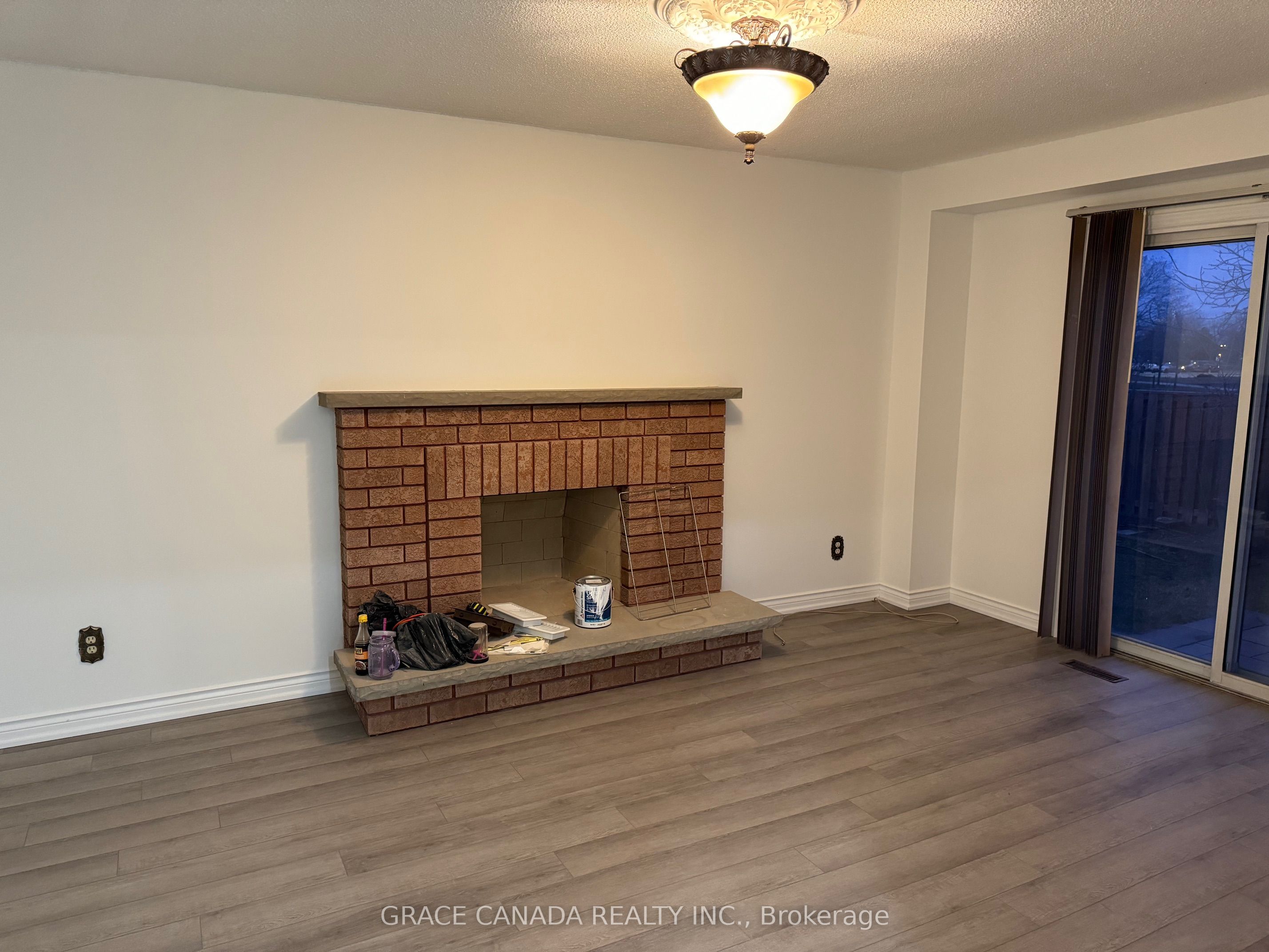 ## Main - 162 Jackman Crescent Property Photo 10