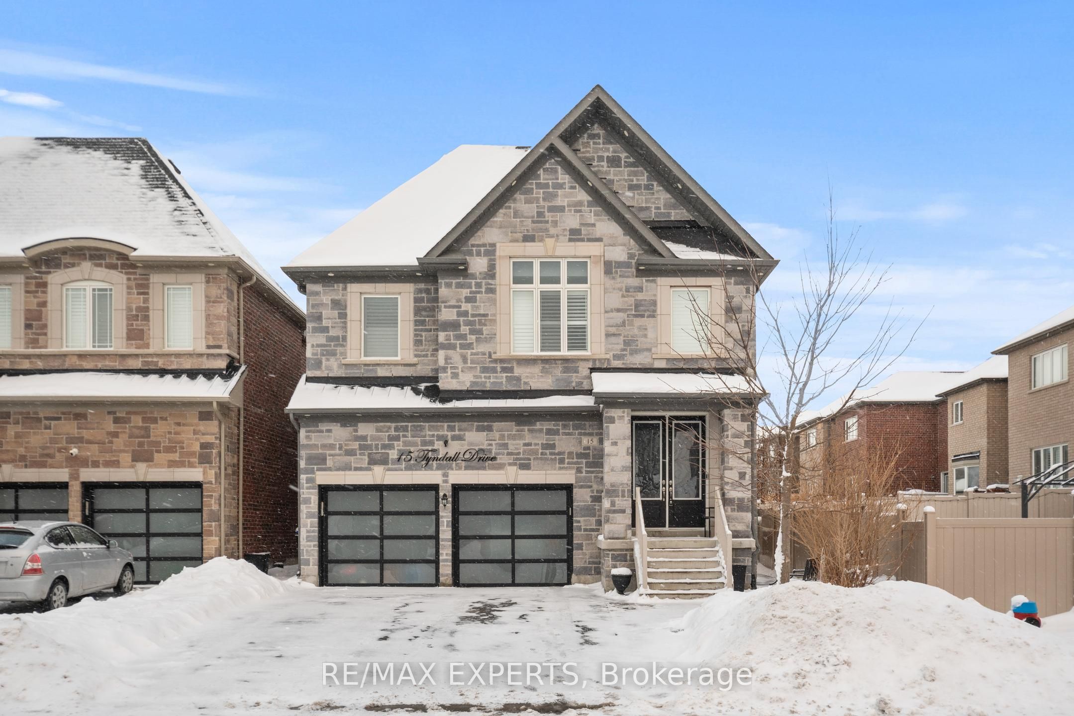 15 Tyndall Drive Property Photo 4