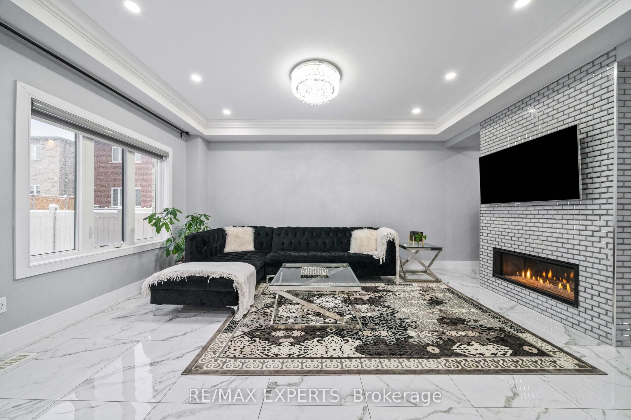 15 Tyndall Drive Property Photo 11