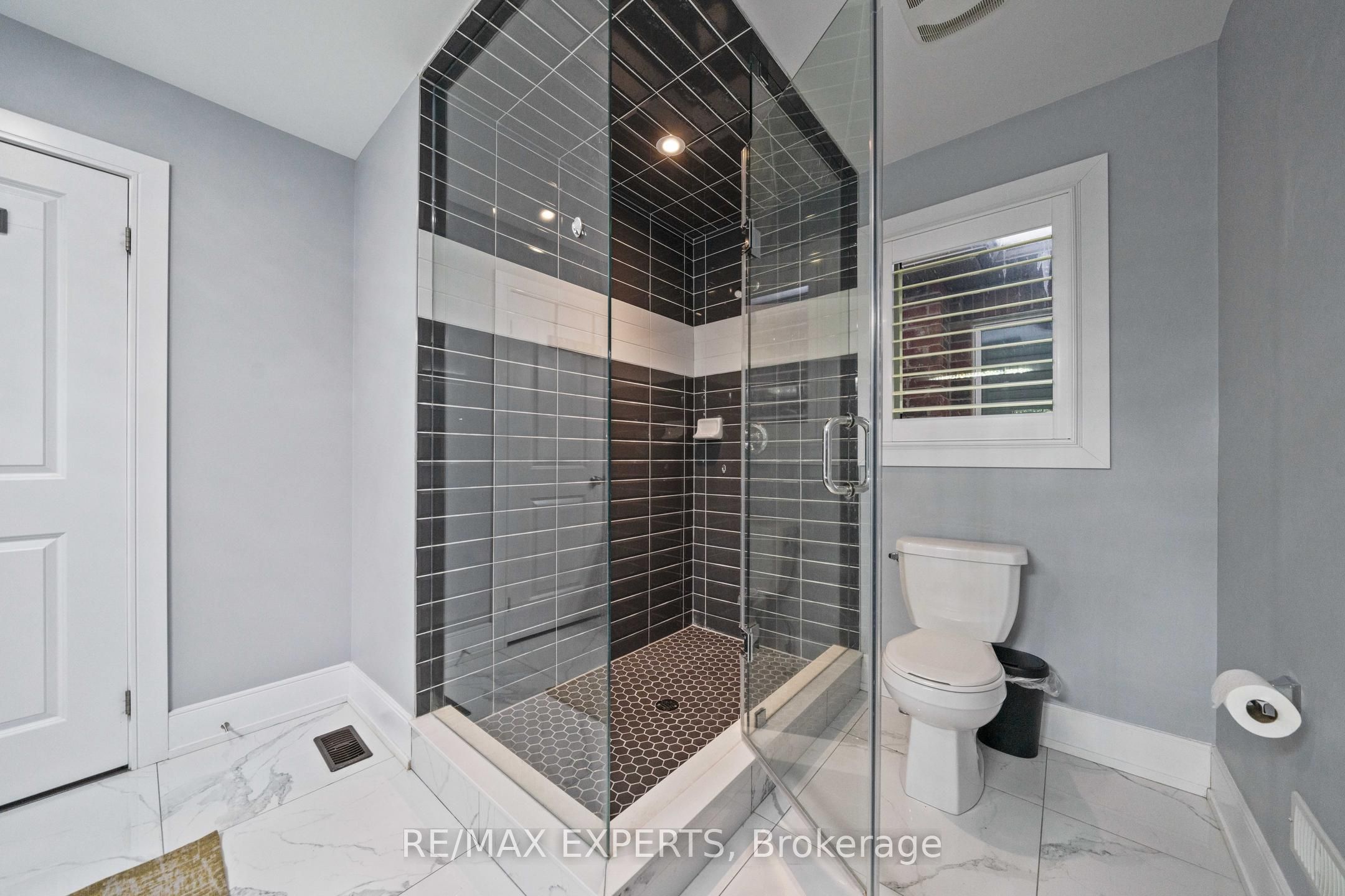 15 Tyndall Drive Property Photo 39