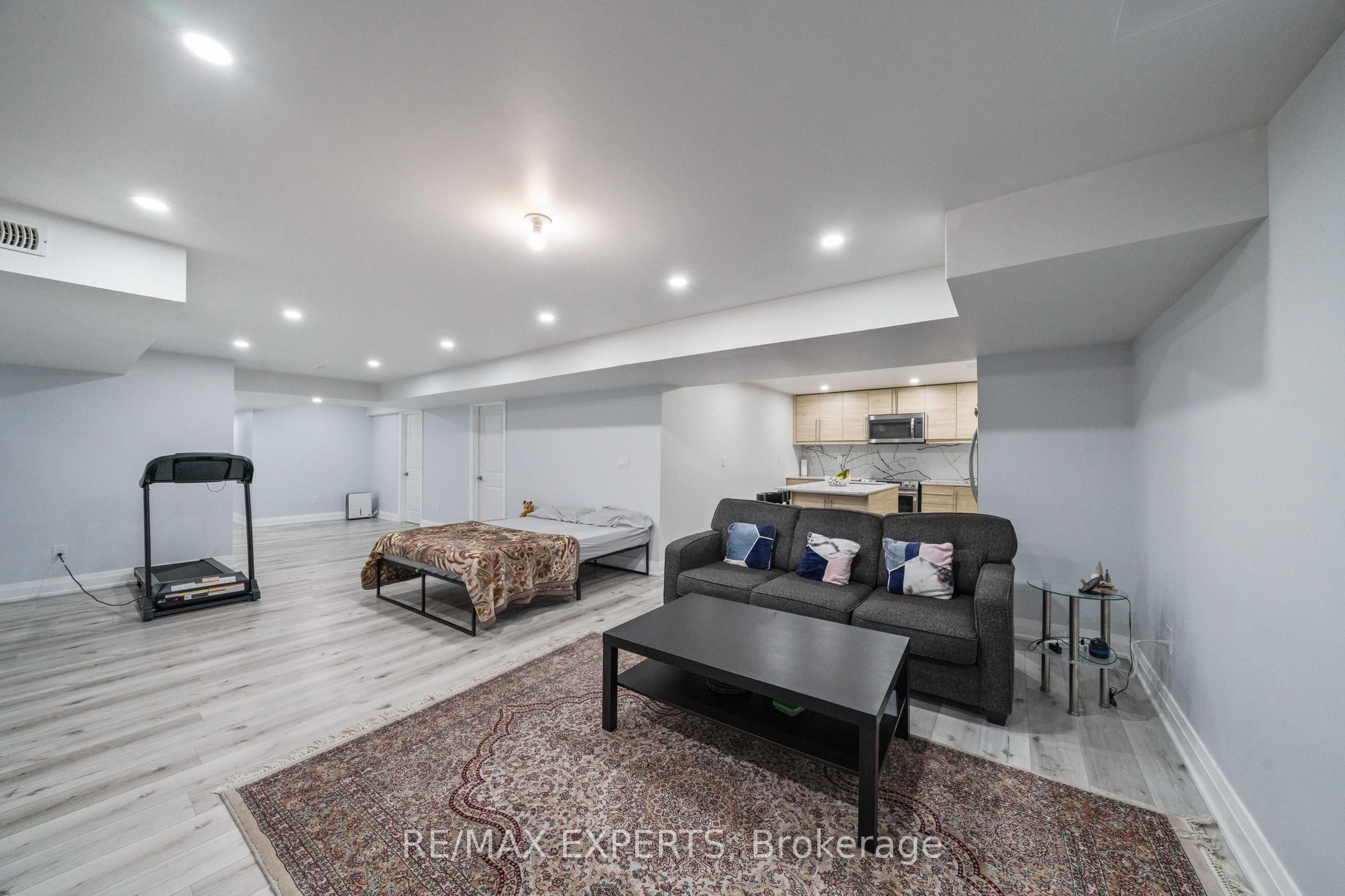 15 Tyndall Drive Property Photo 41