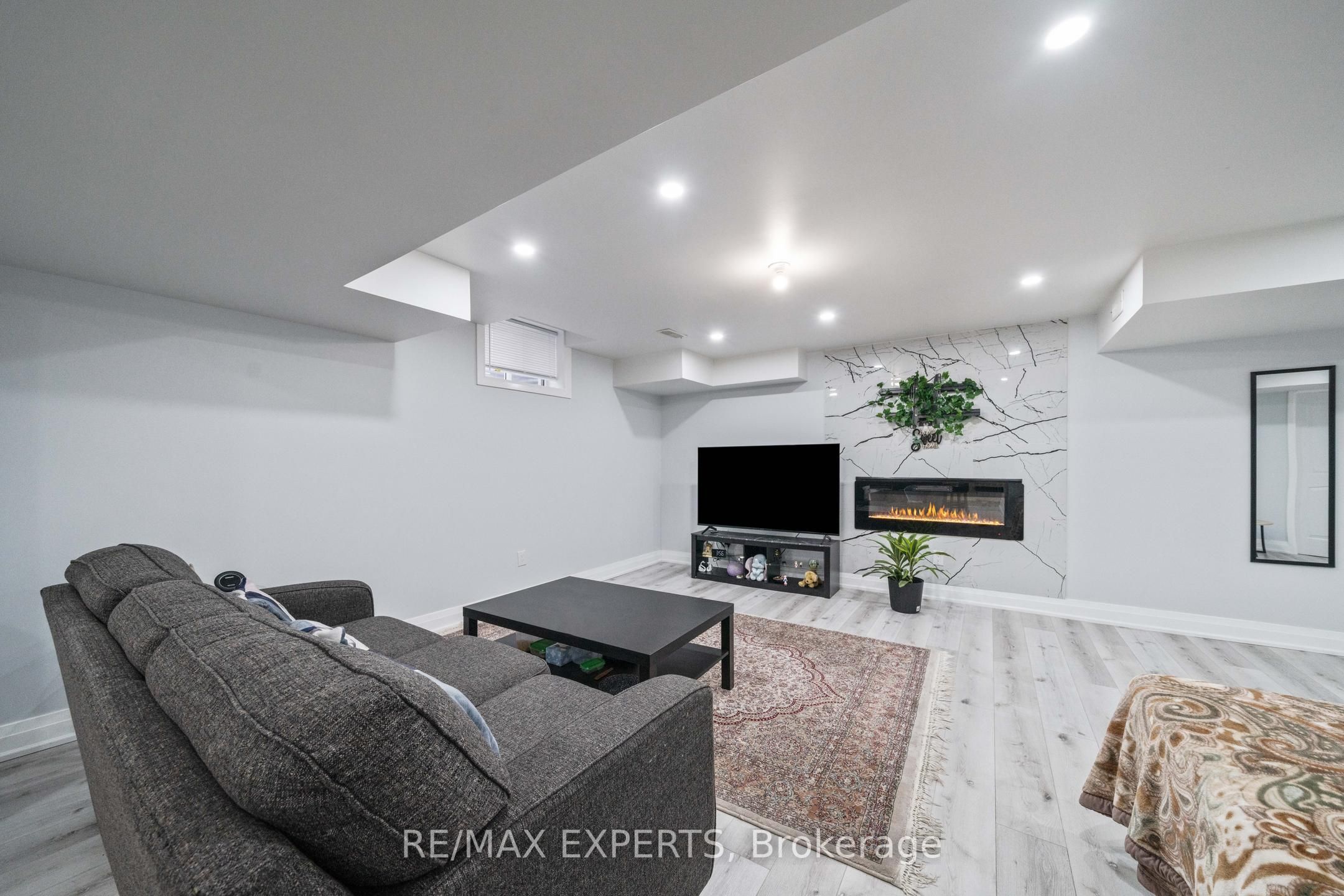 15 Tyndall Drive Property Photo 42