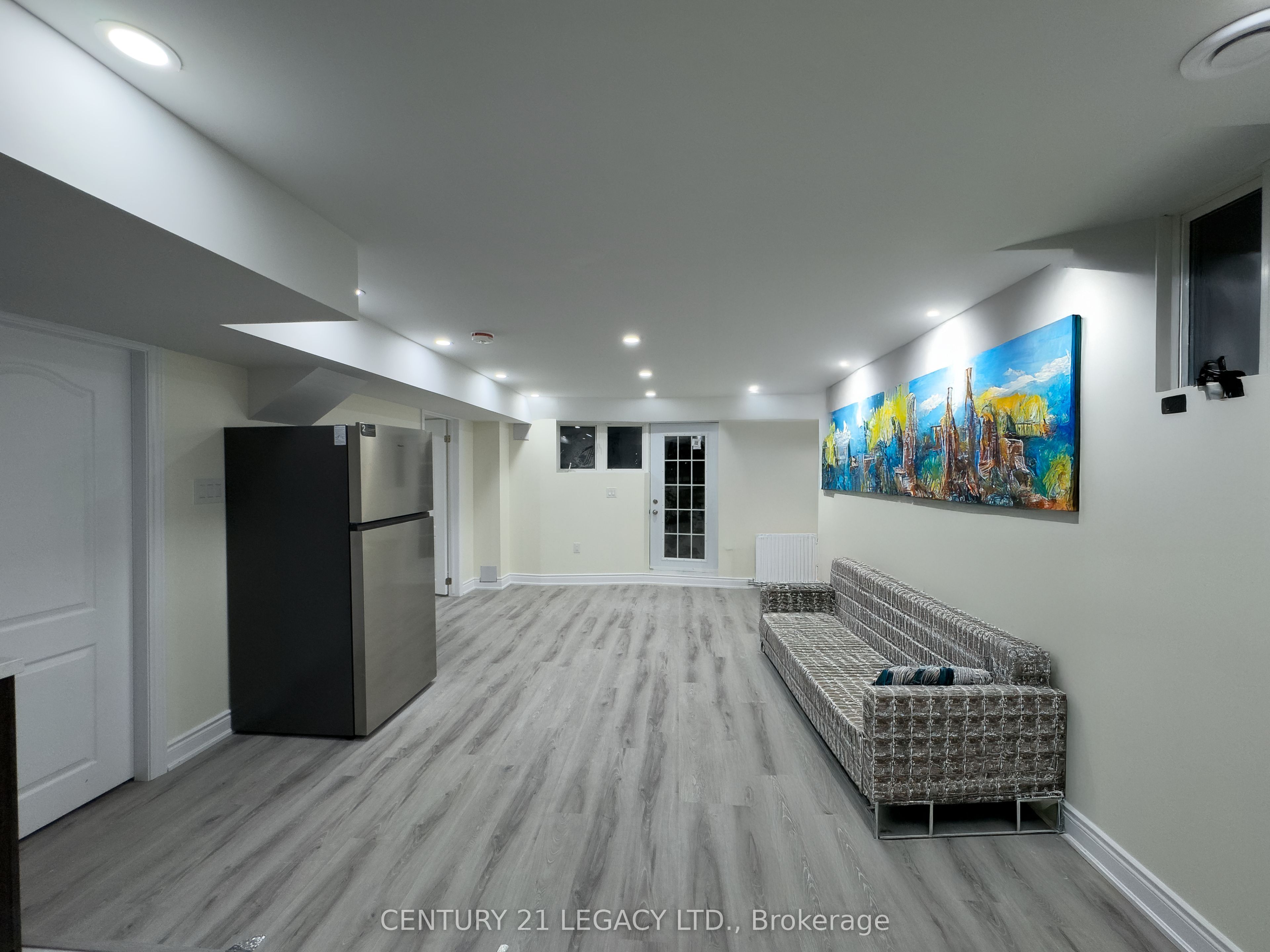 #bsmt - 189 Cranbrook Crescent Property Photo 7