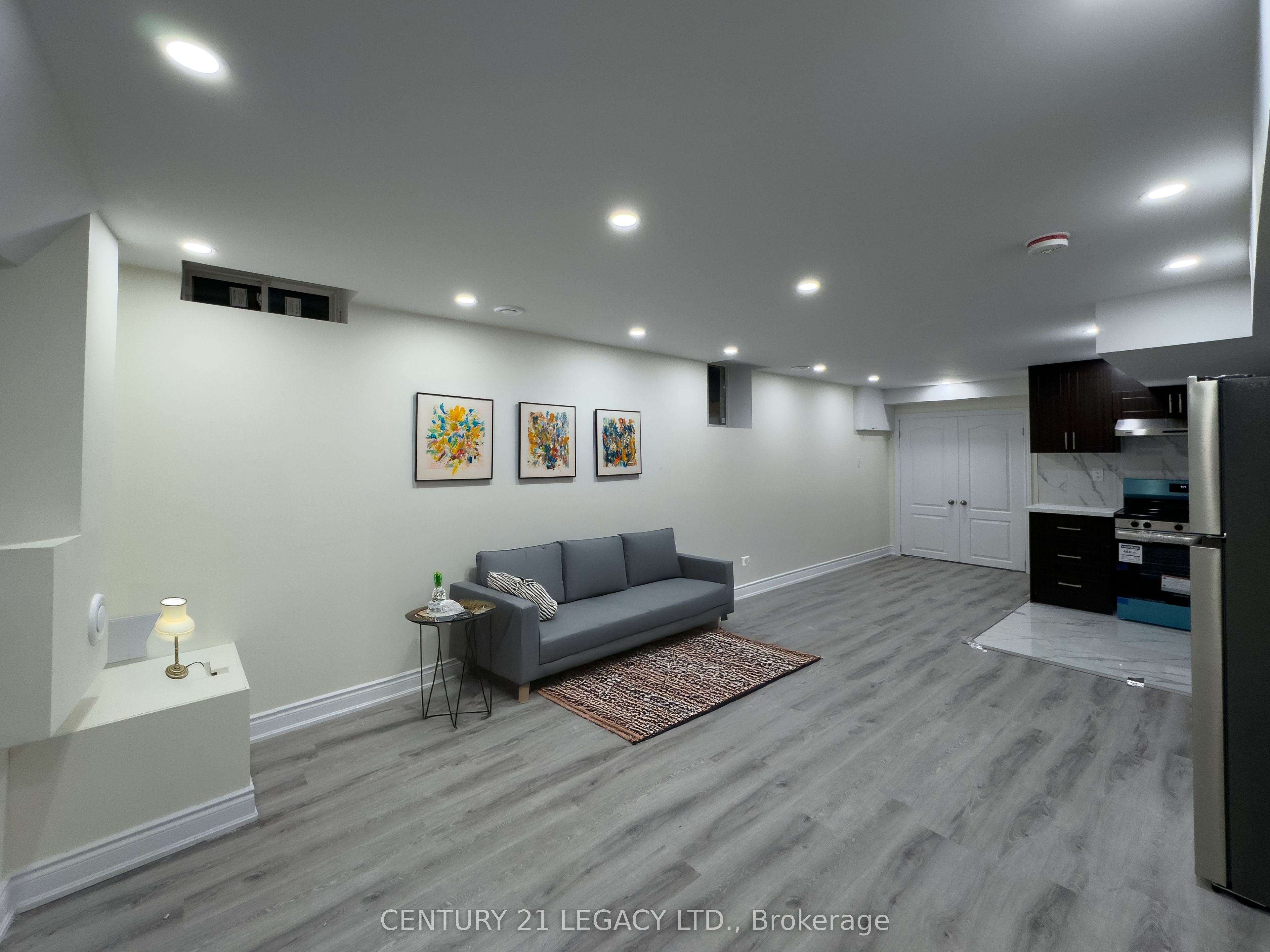 #bsmt - 189 Cranbrook Crescent Property Photo 8