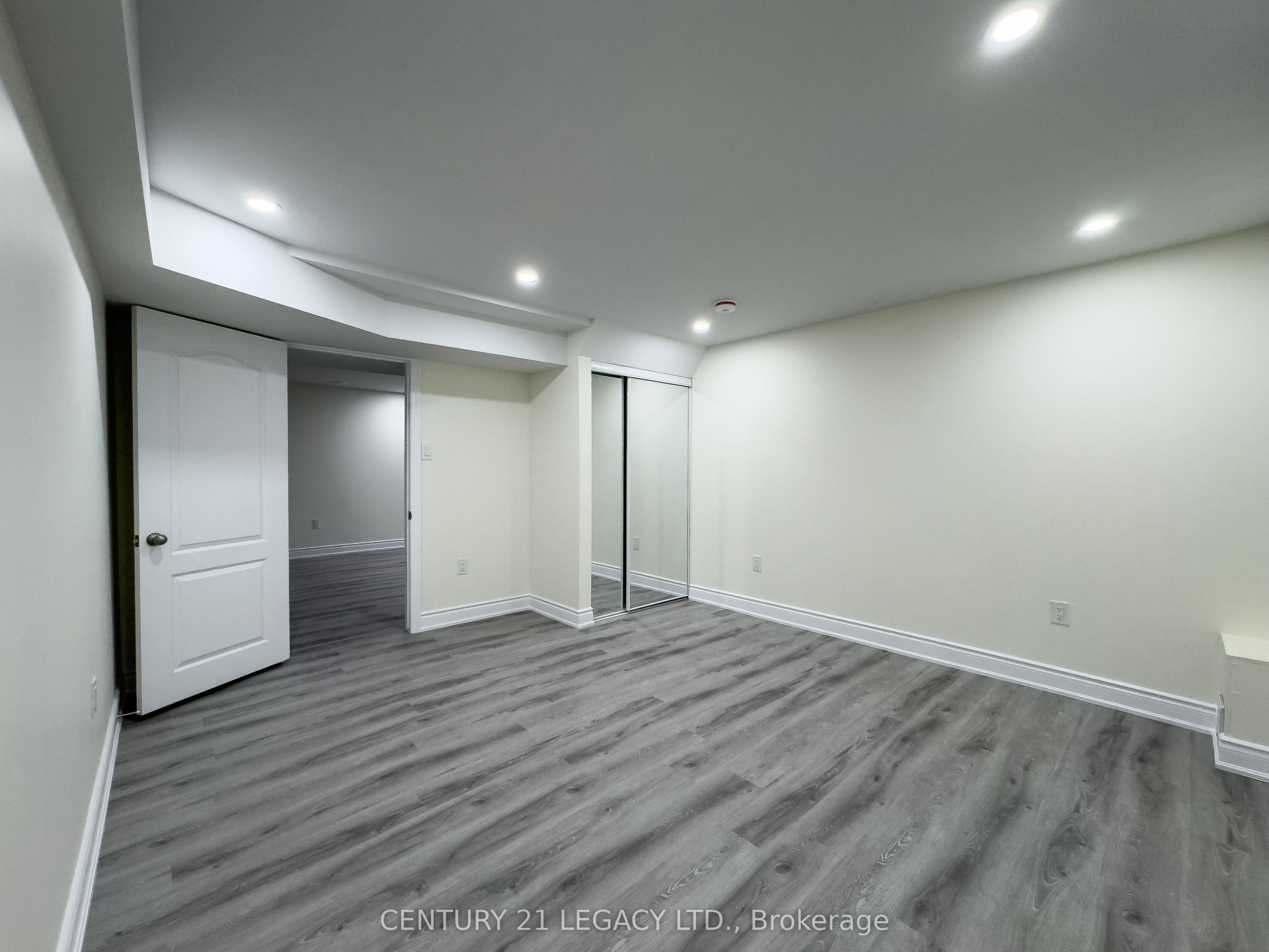 #bsmt - 189 Cranbrook Crescent Property Photo 14