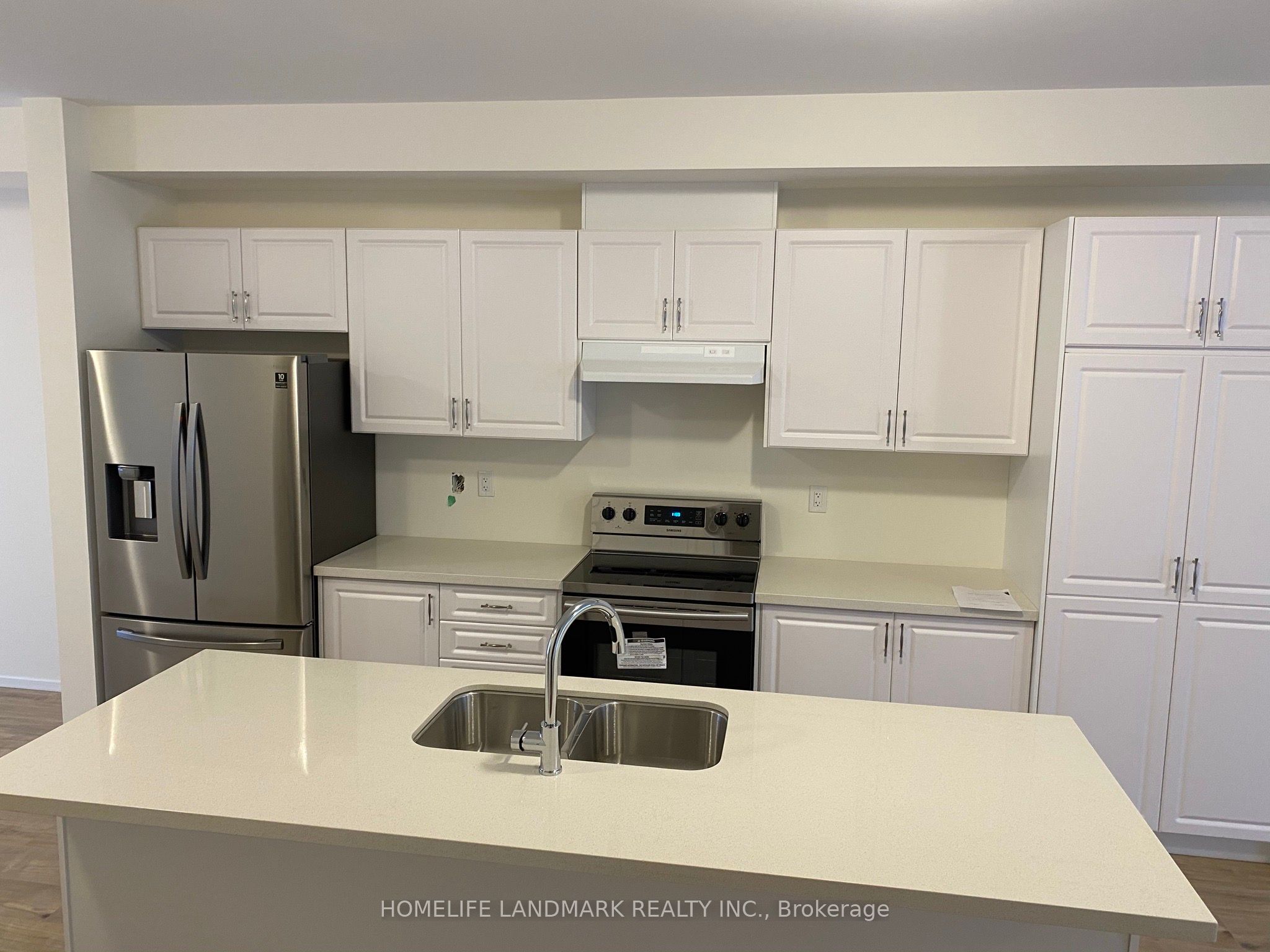 8 William Russell Lane Property Photo 2