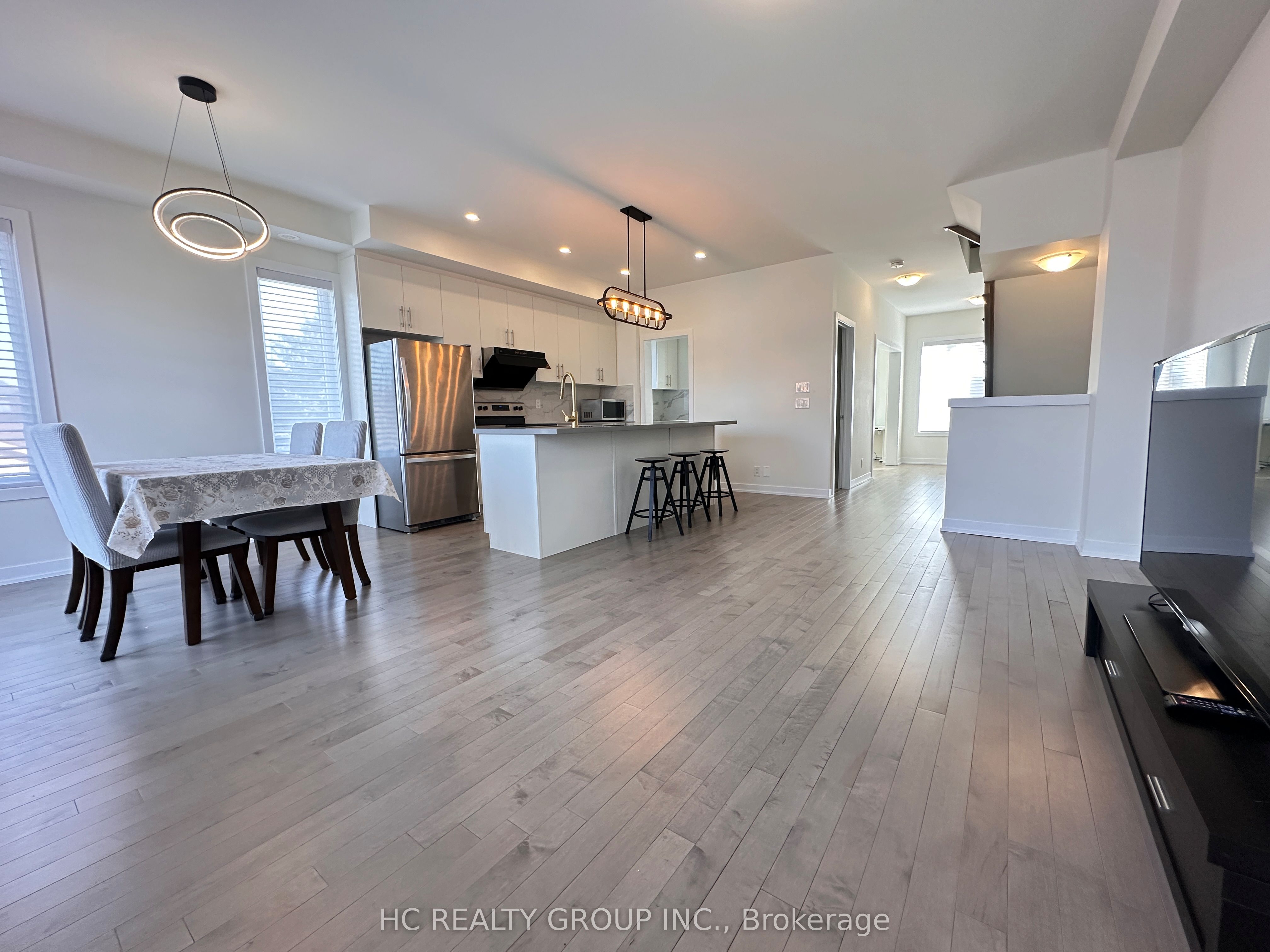 9714 Kennedy Road Property Photo 6