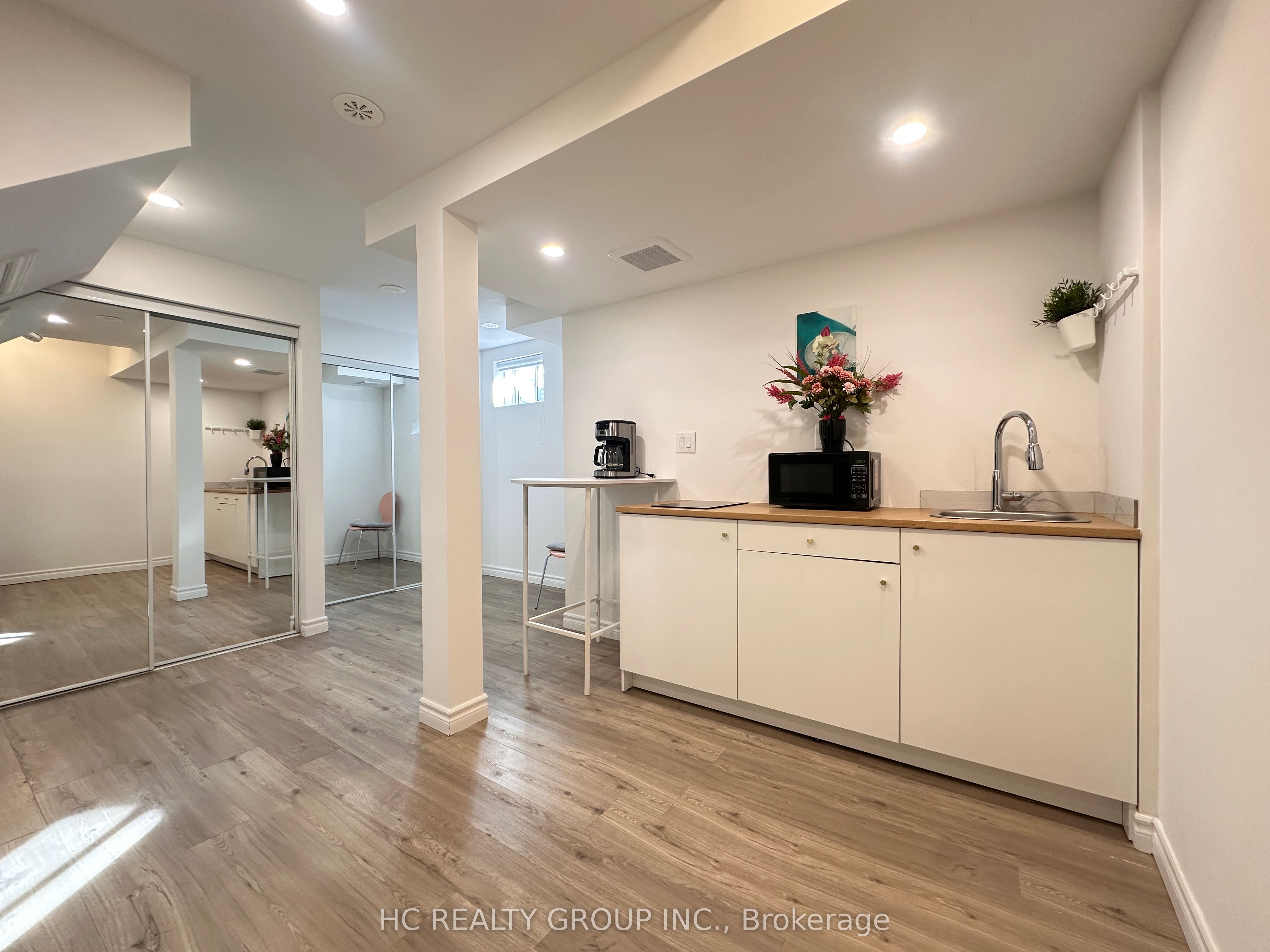 9714 Kennedy Road Property Photo 22