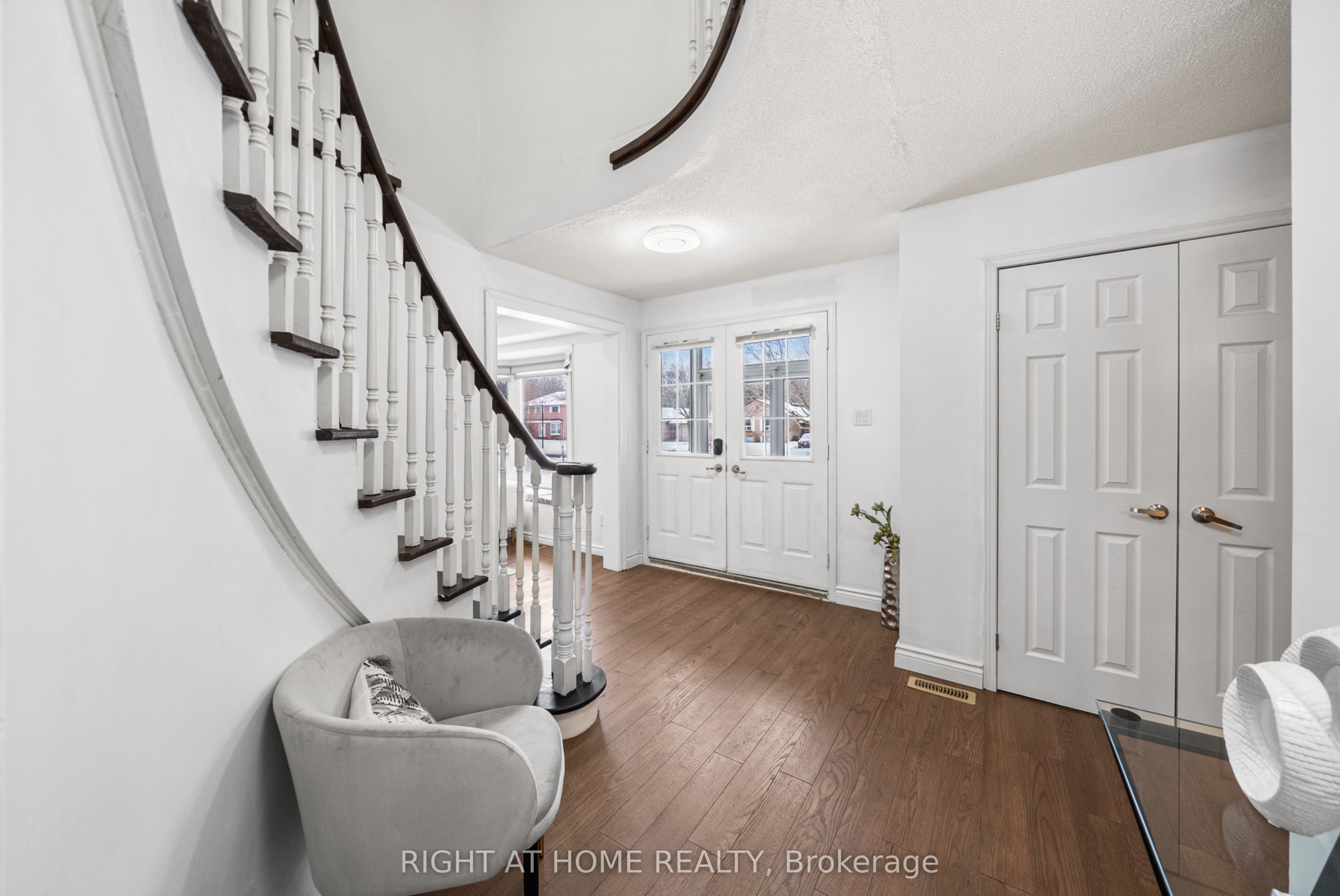 88 Oriole Drive Property Photo 21