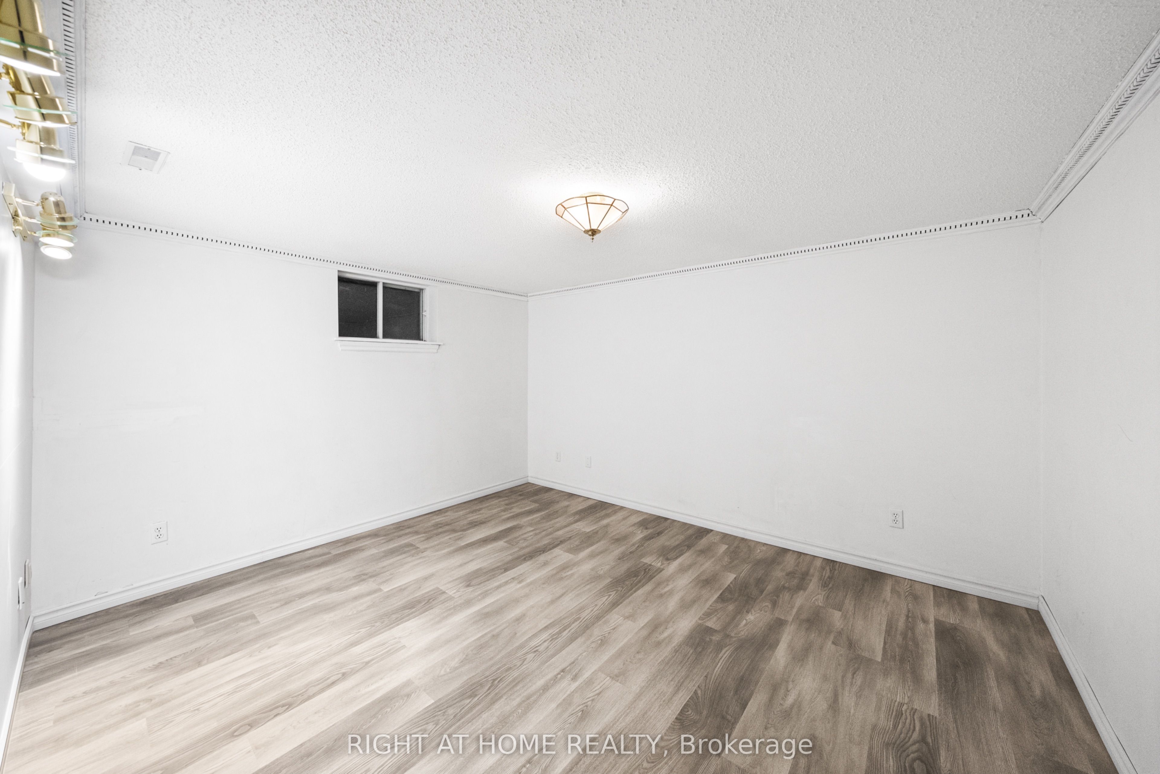 88 Oriole Drive Property Photo 34
