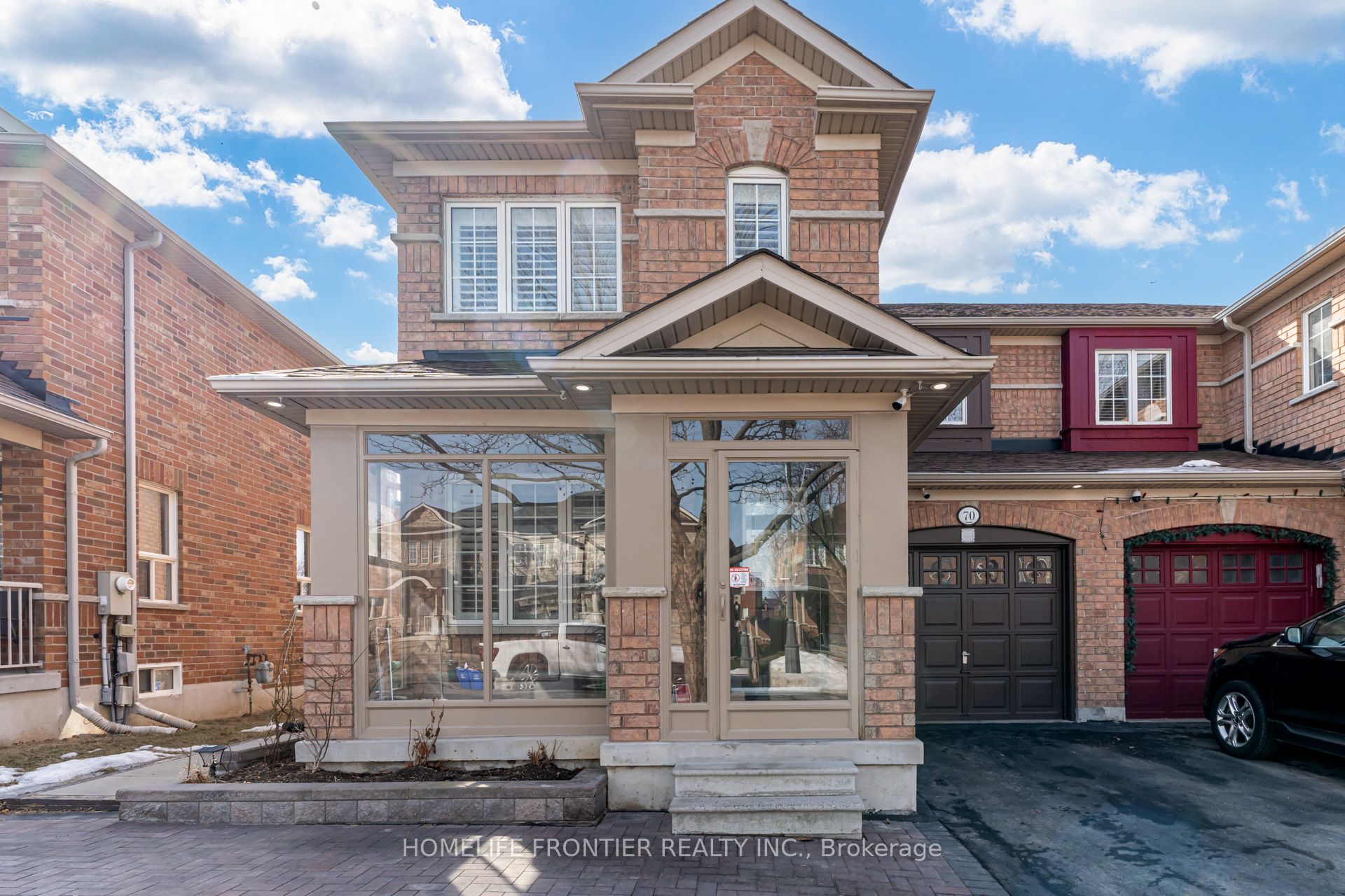 70 Starr Crescent Property Photo