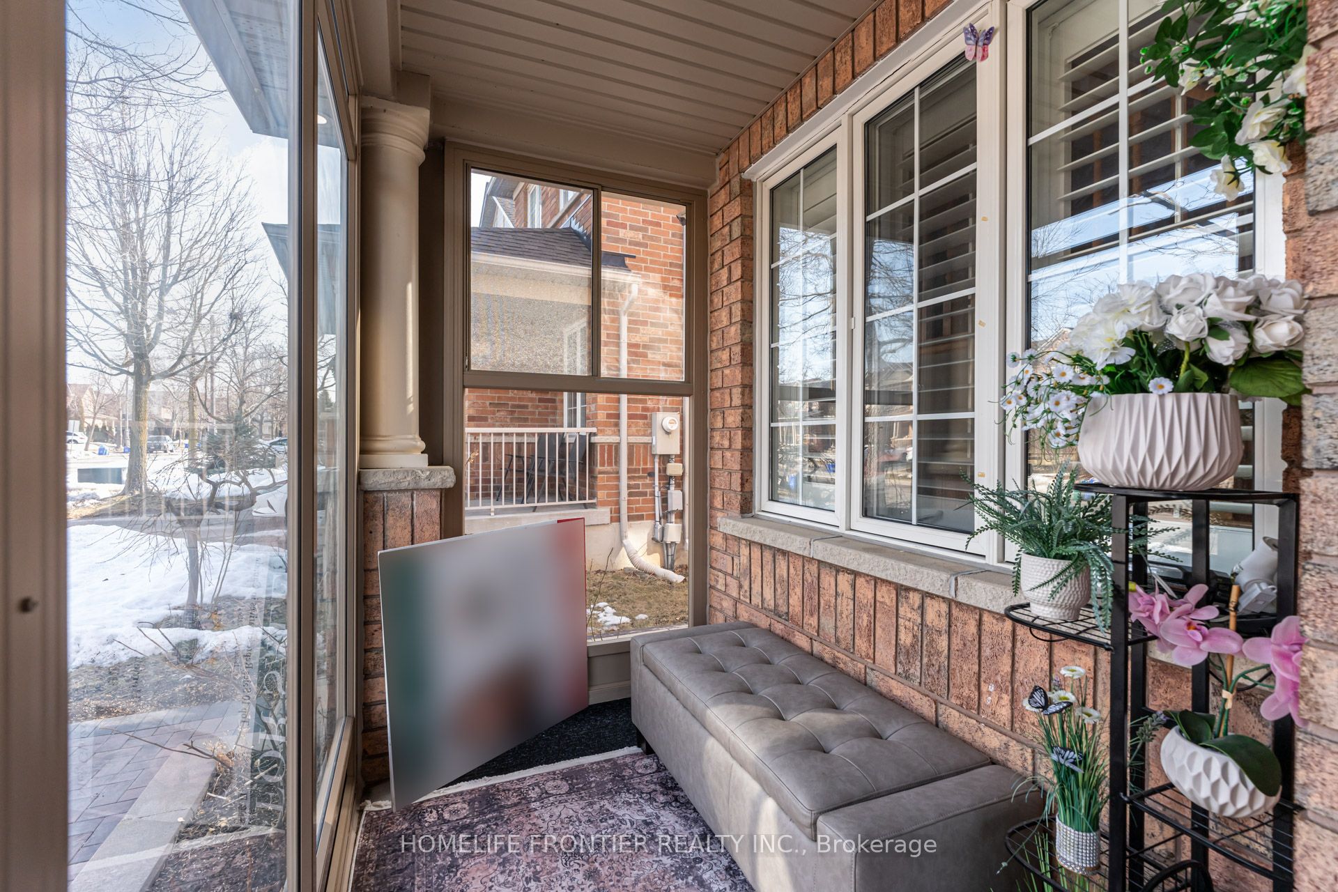 70 Starr Crescent Property Photo 3