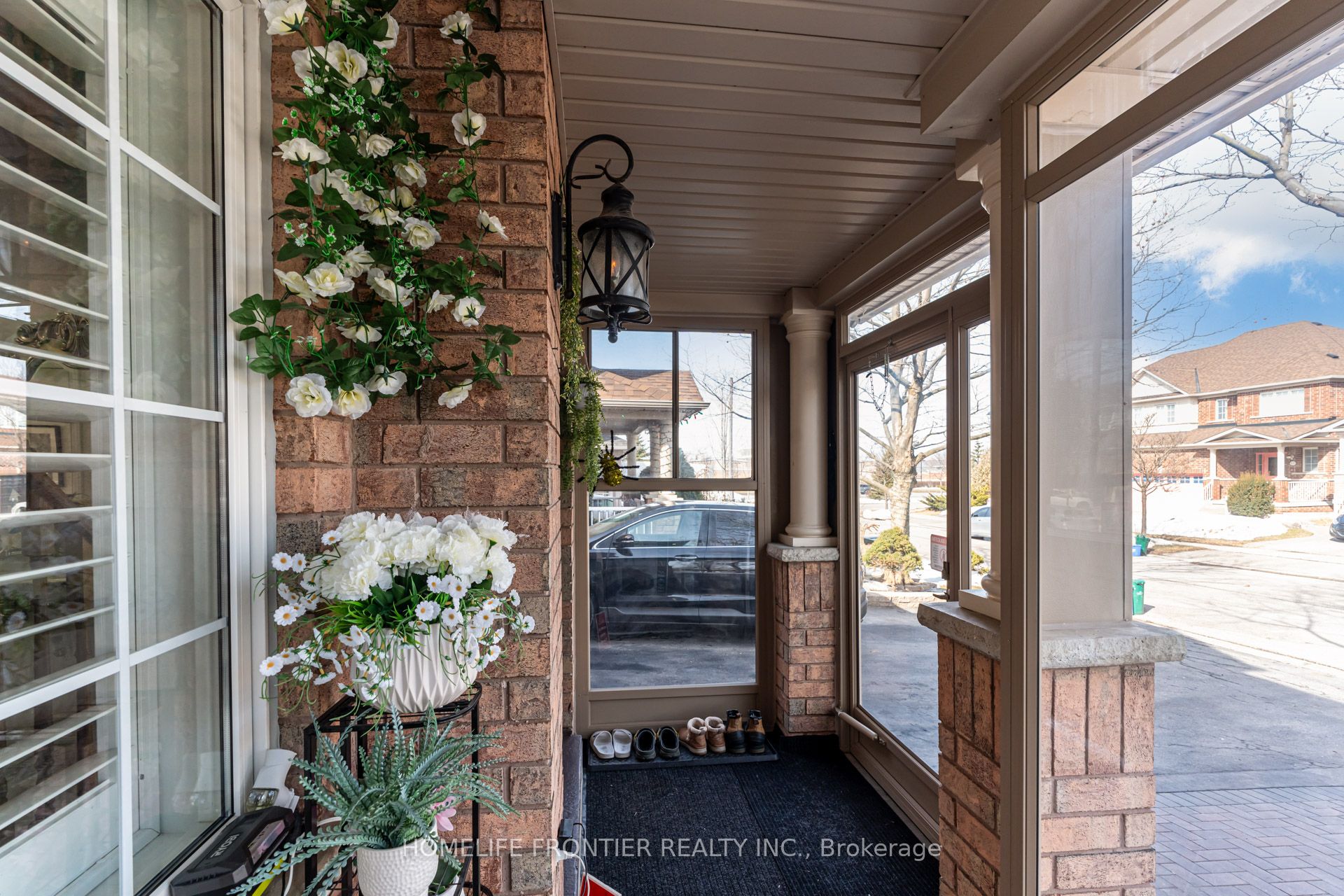 70 Starr Crescent Property Photo 4