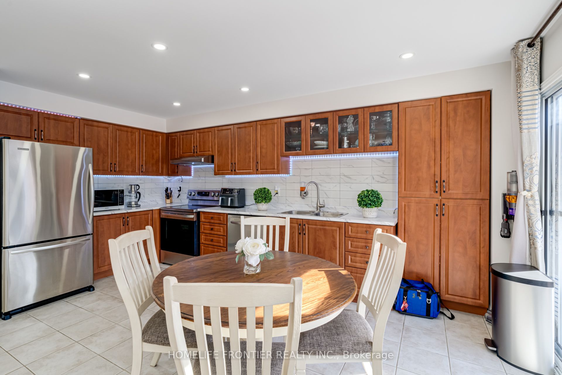 70 Starr Crescent Property Photo 10