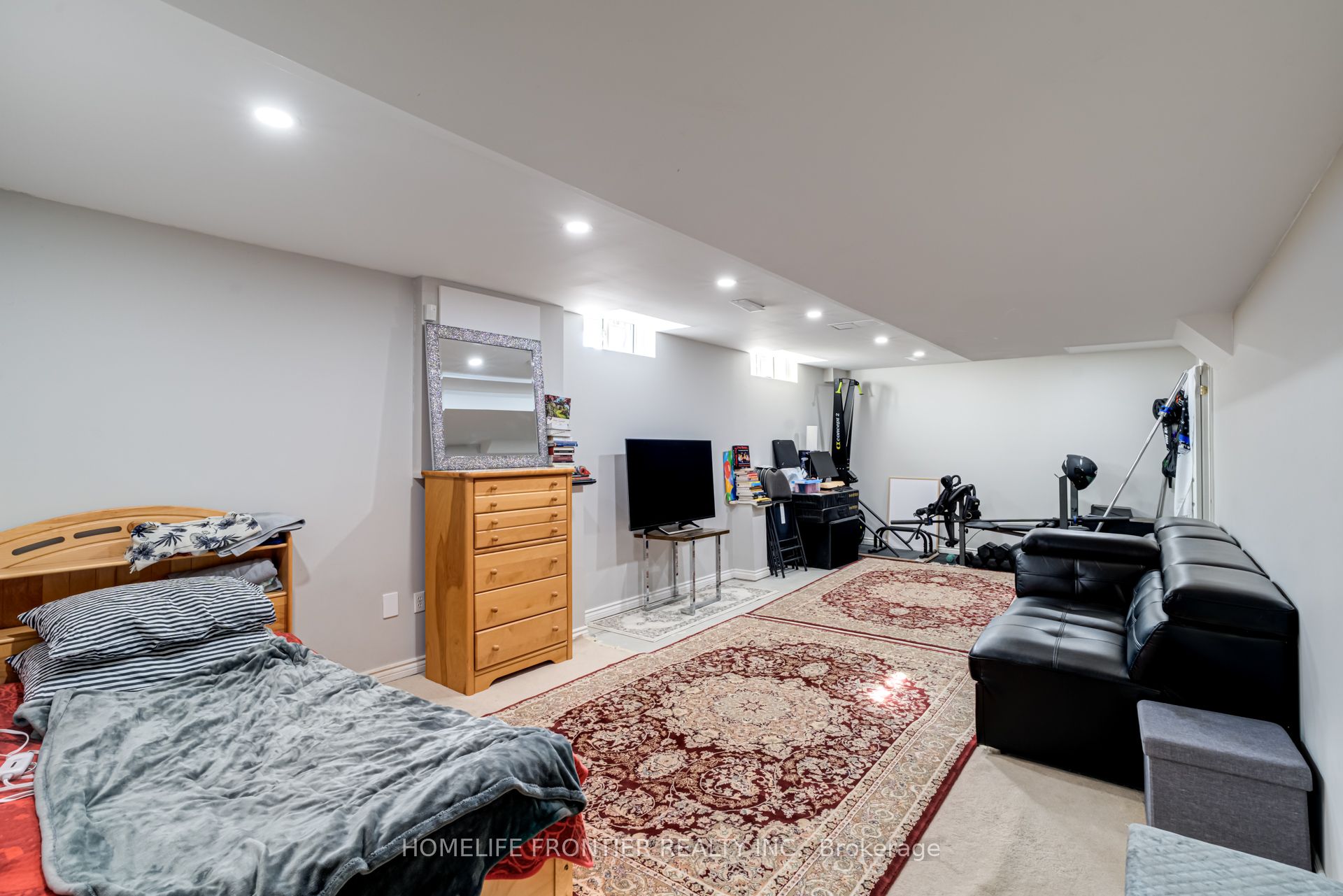 70 Starr Crescent Property Photo 30
