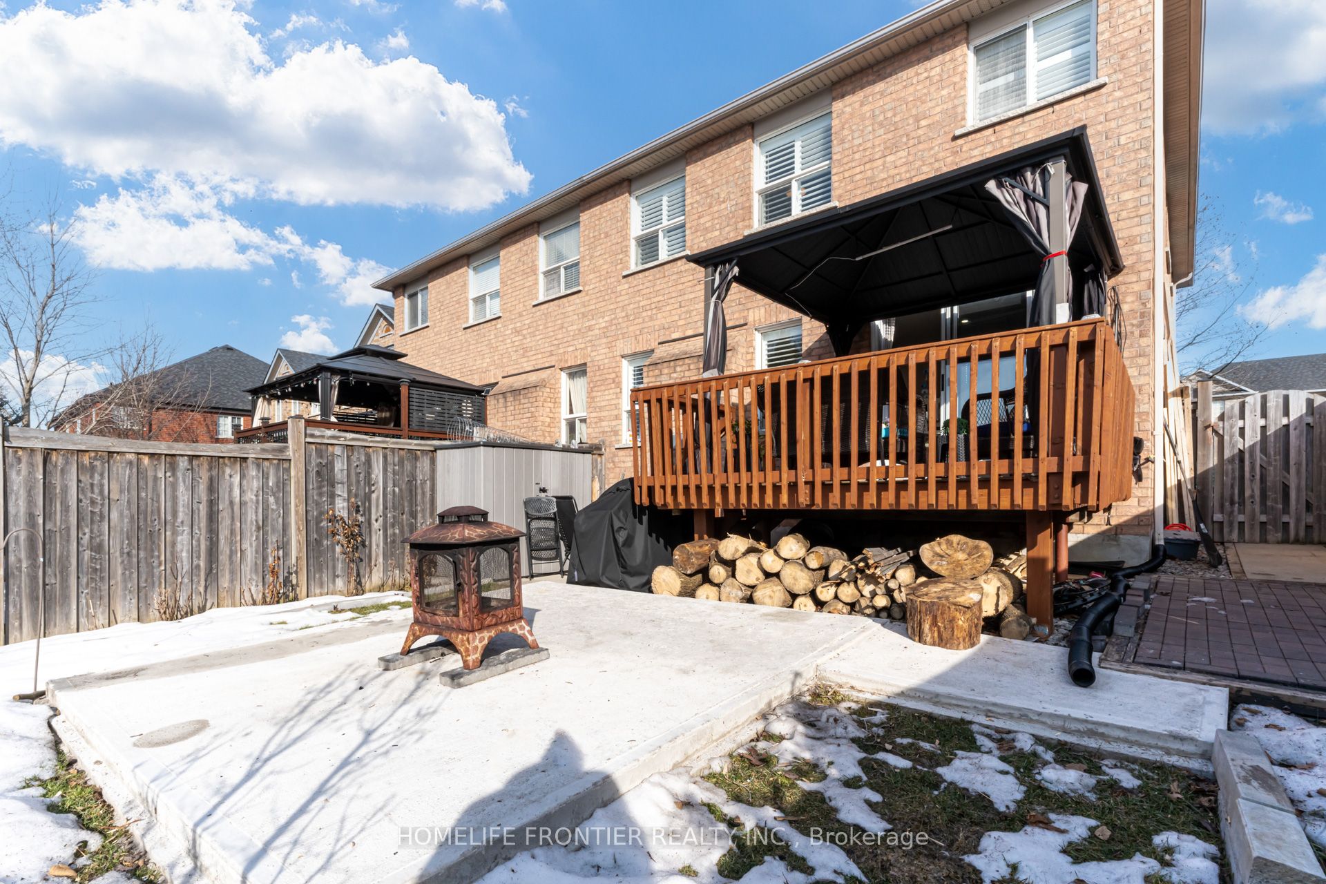70 Starr Crescent Property Photo 39