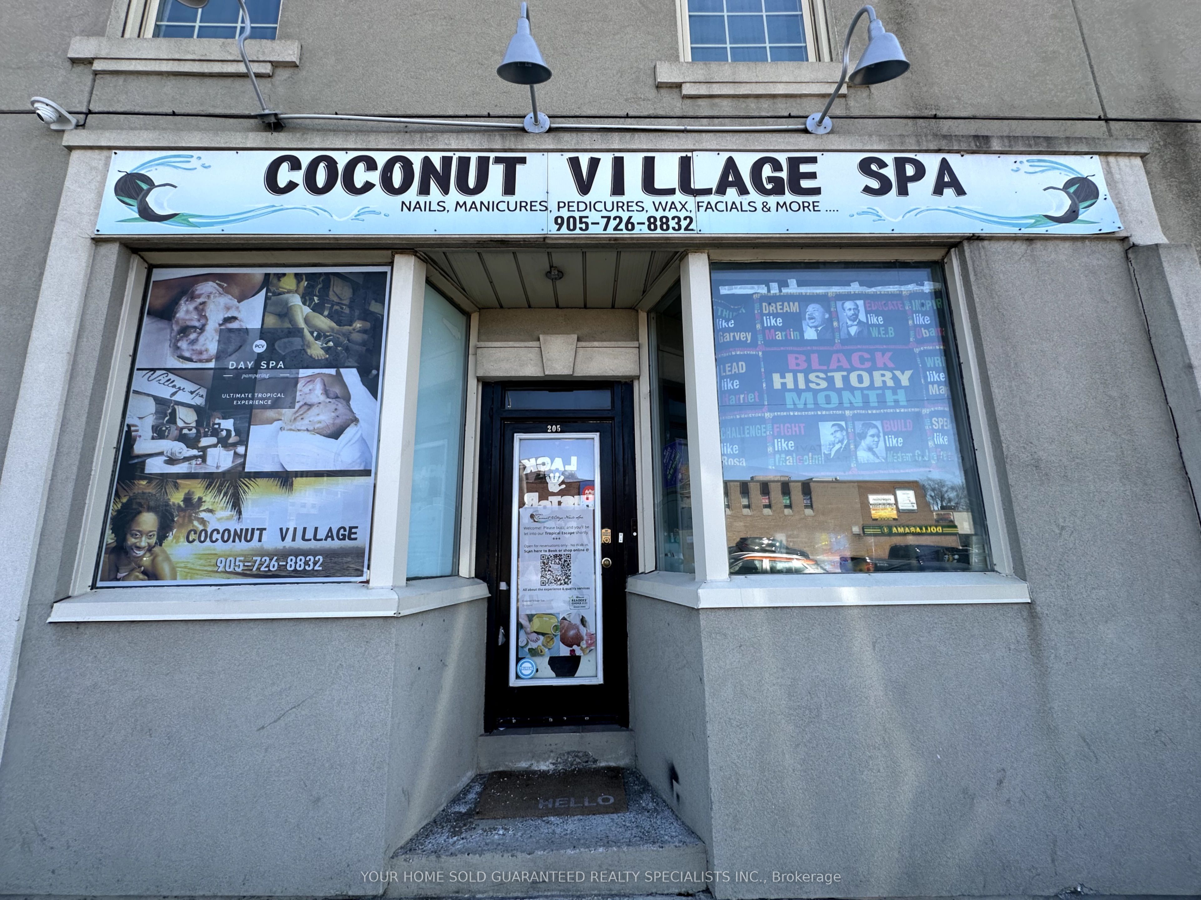 #205 - 15242 Yonge Street Property Photo 1