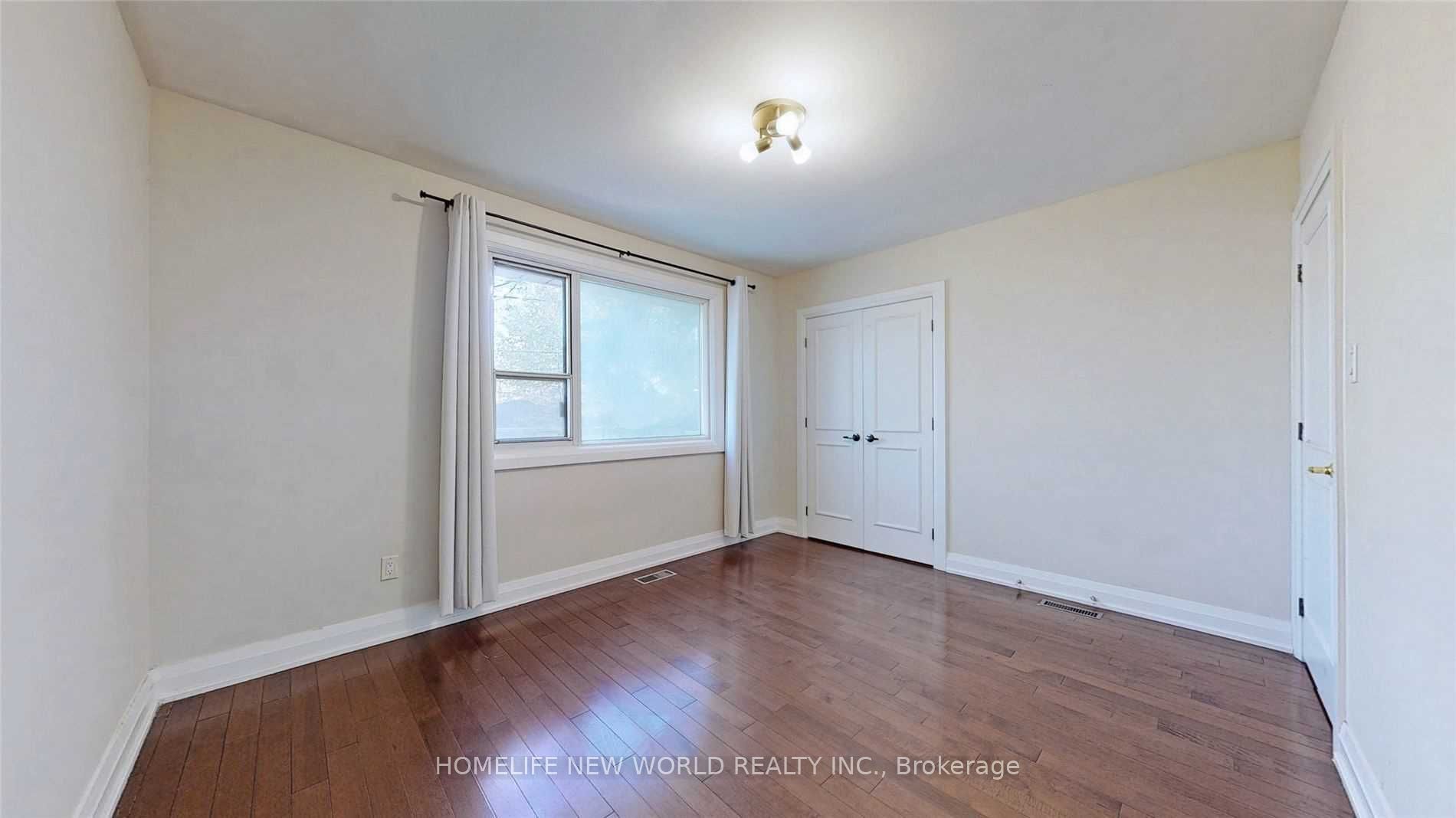 39 Cartier Crescent Property Photo 9
