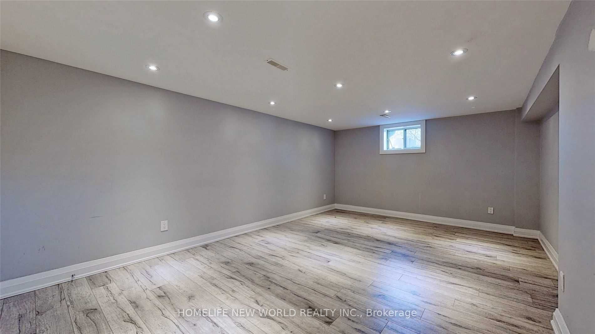 39 Cartier Crescent Property Photo 25