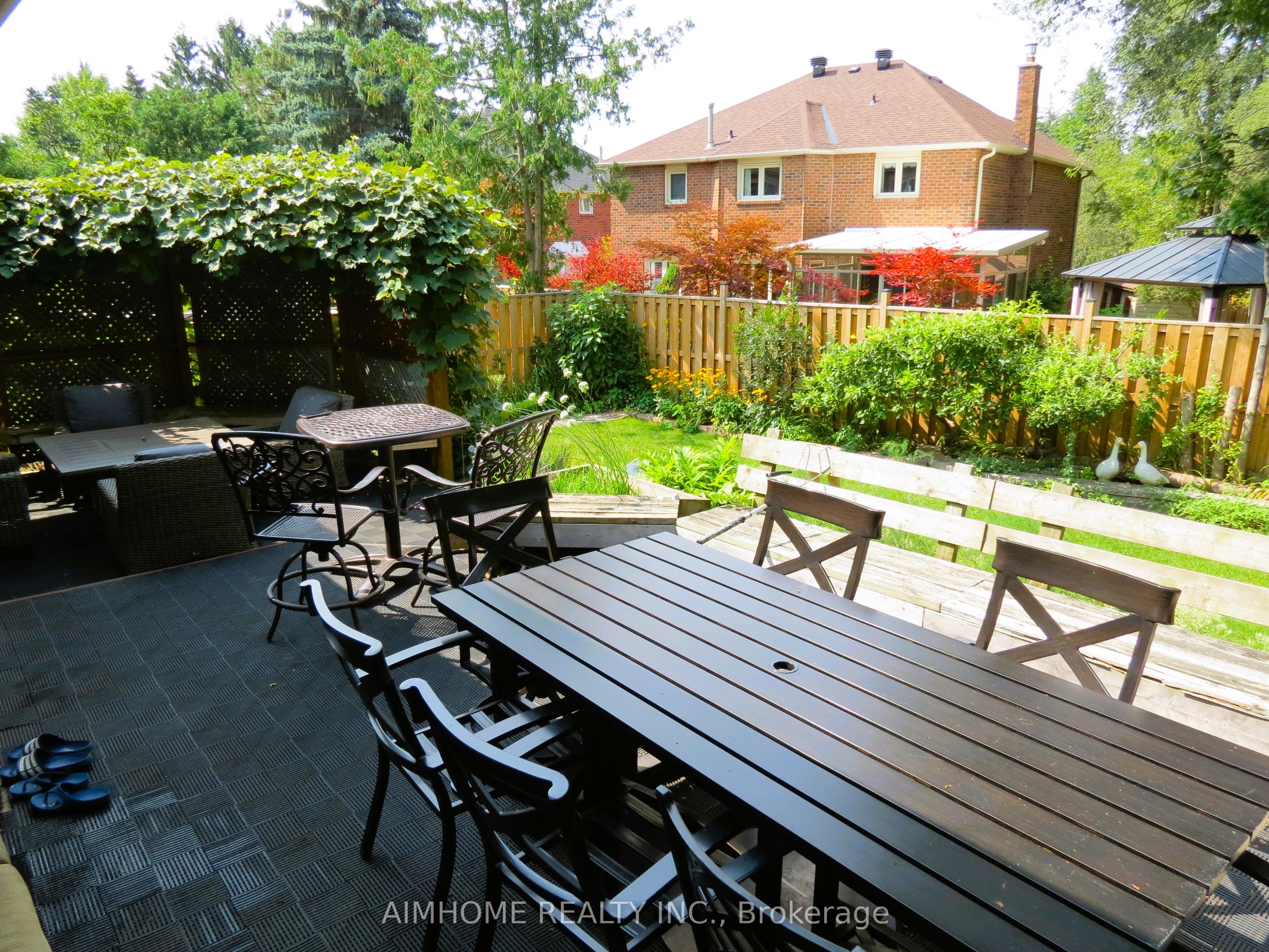 50 Hollingham Road Property Photo 3