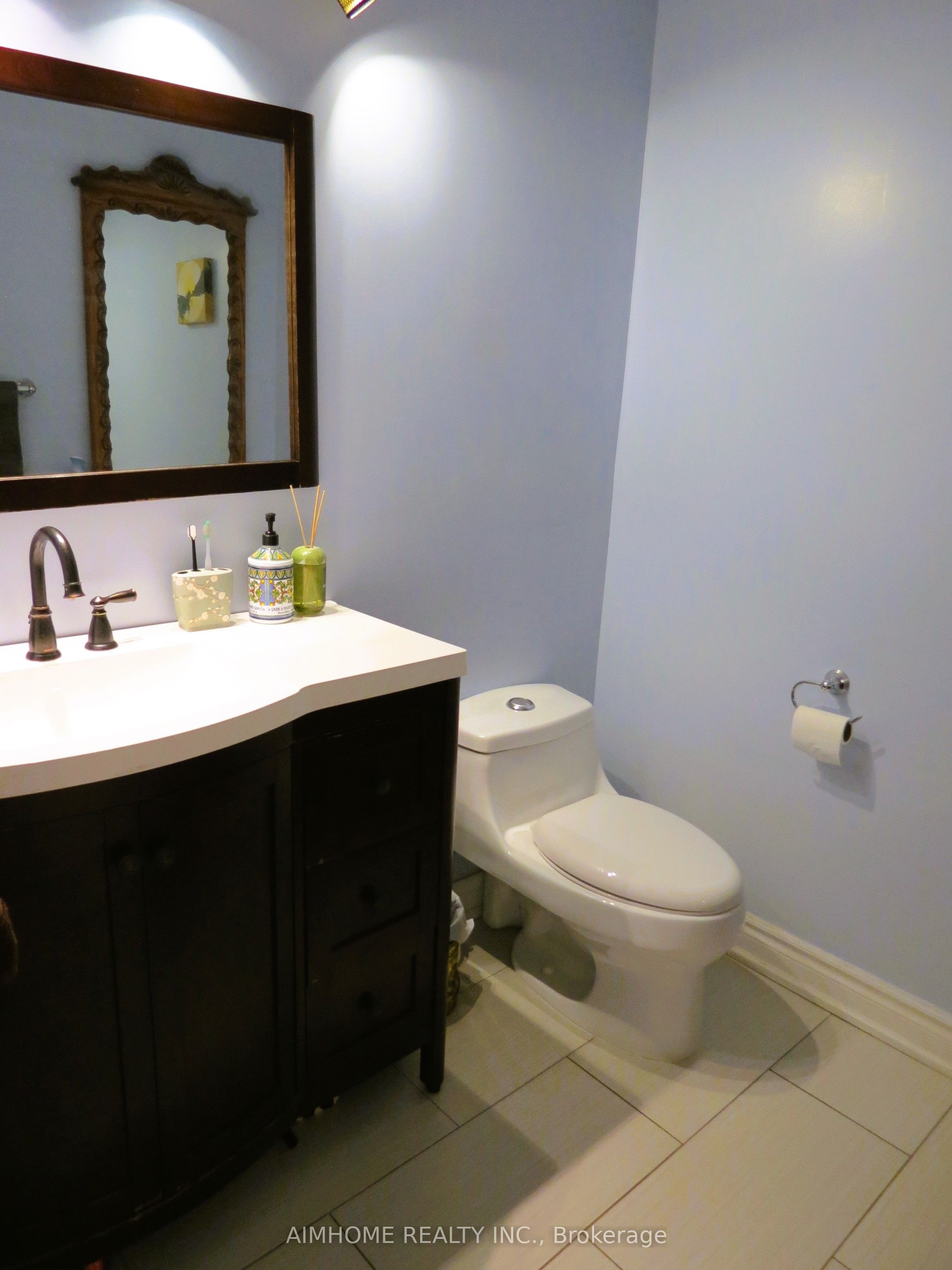 50 Hollingham Road Property Photo 16
