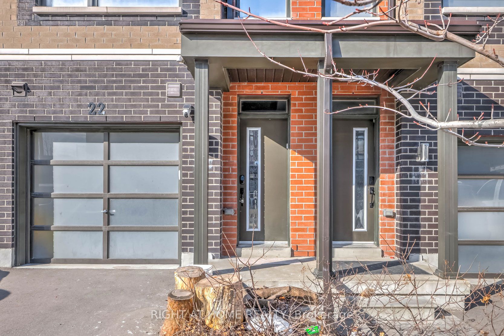 22 Garneau Street Property Photo 3