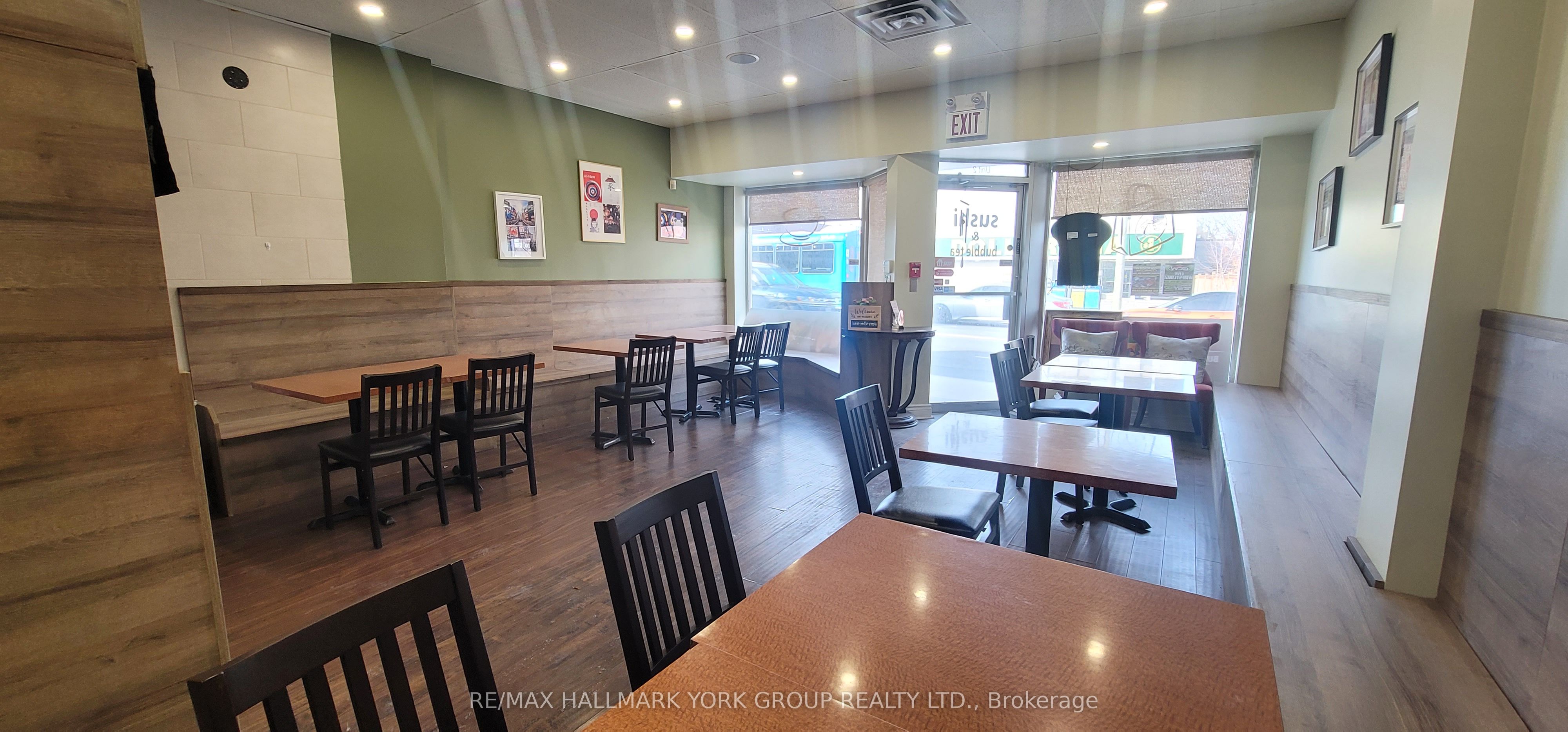 #2 - 15263 Yonge Street Property Photo 5