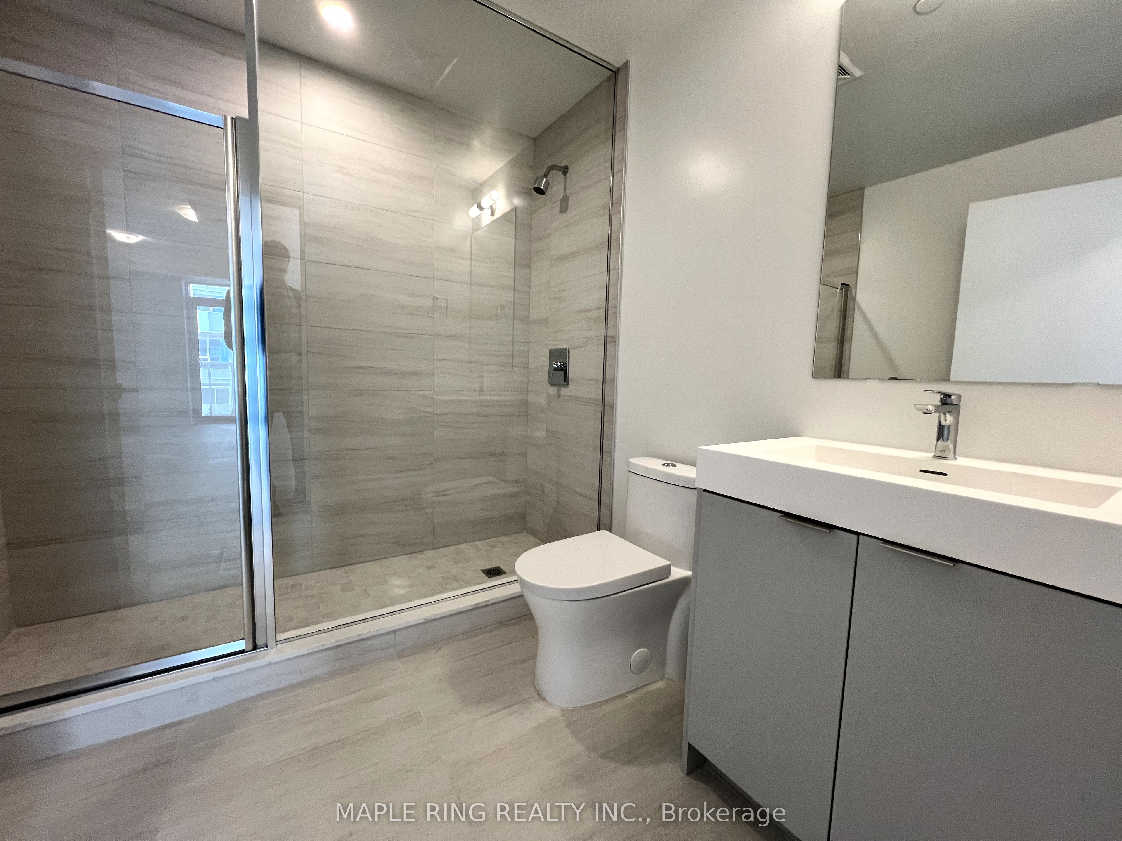 10 Abeja Street 915 Property Photo 11