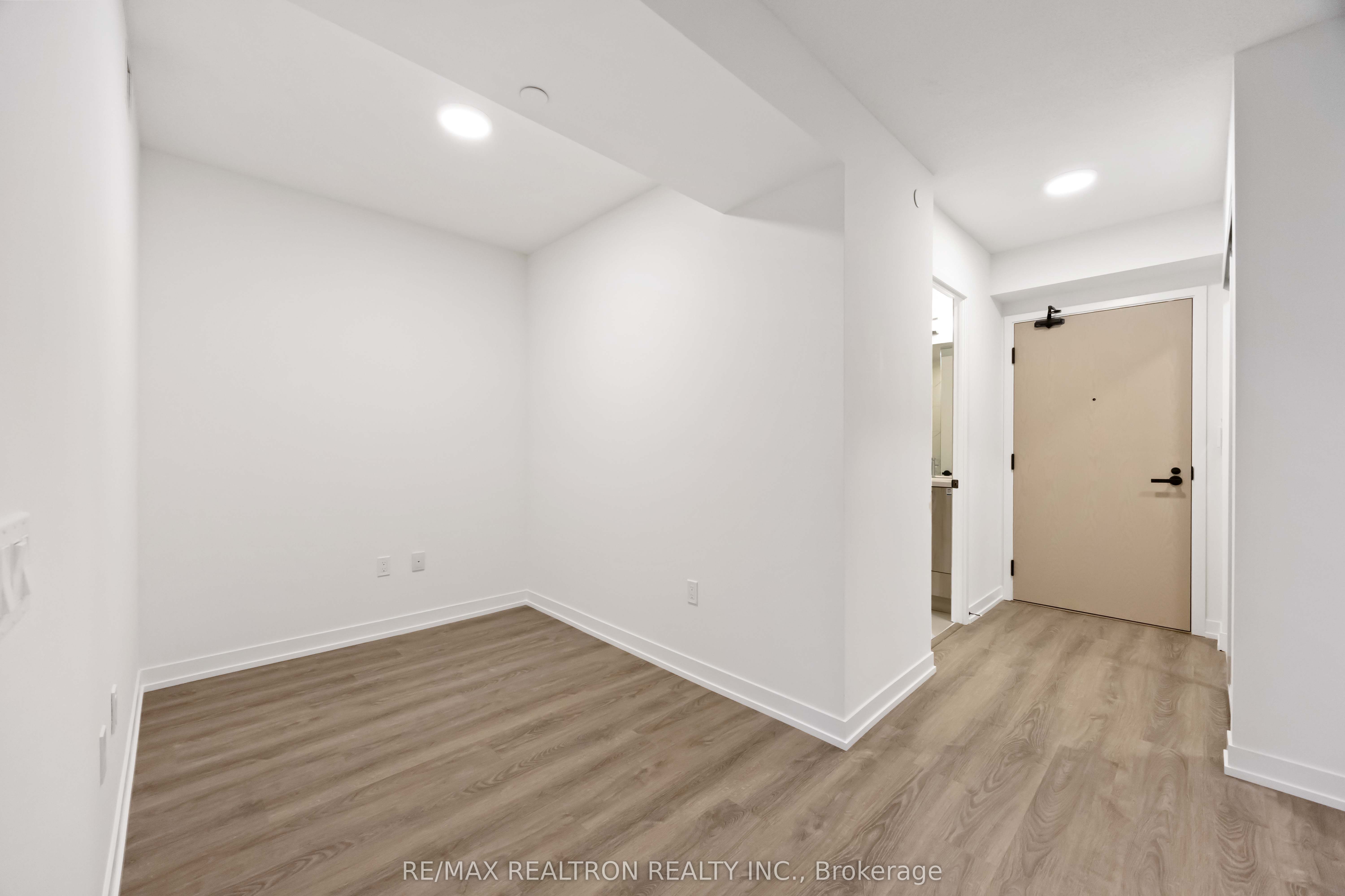 #3010 - 195 Commerce Street Property Photo 17