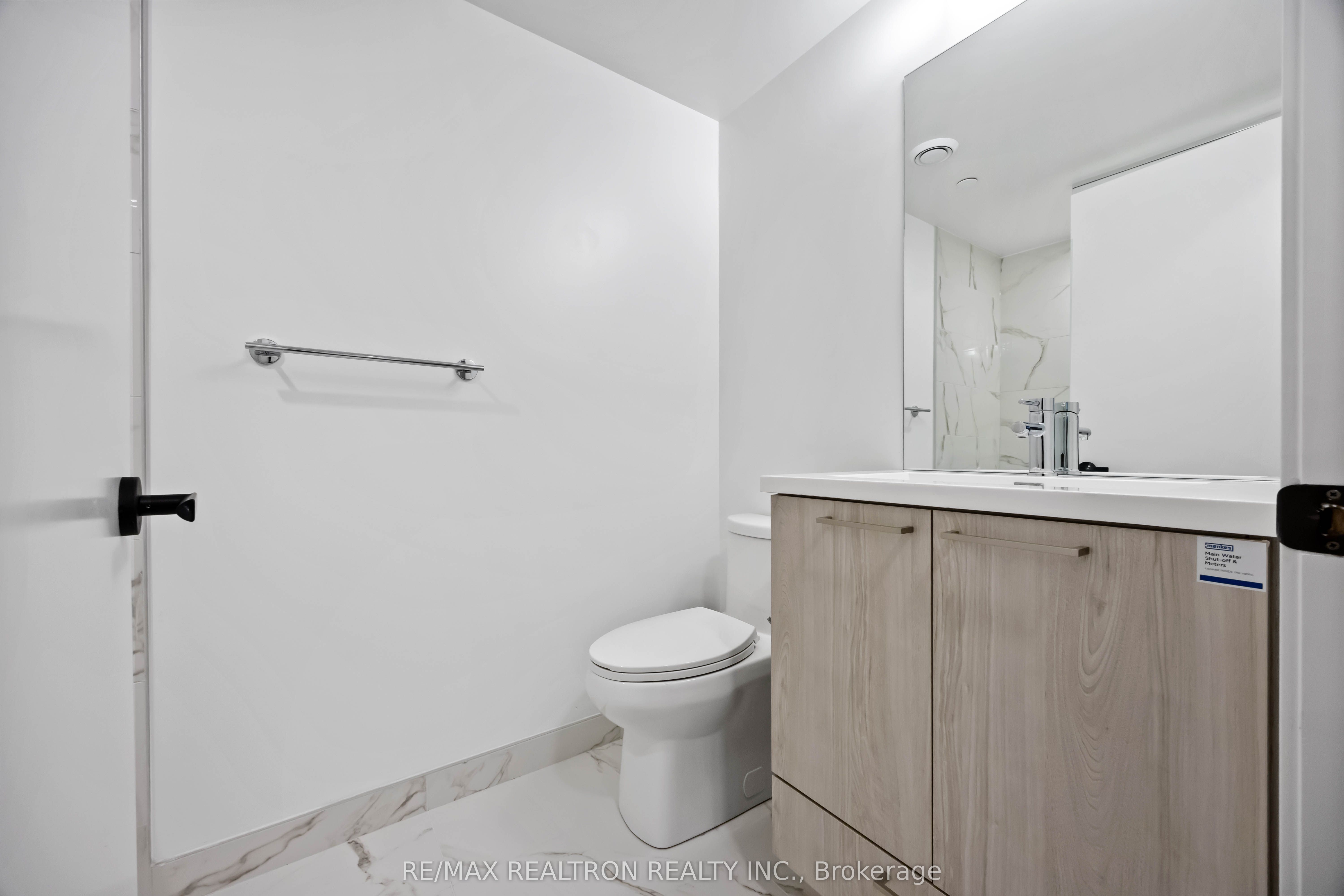 #3010 - 195 Commerce Street Property Photo 19
