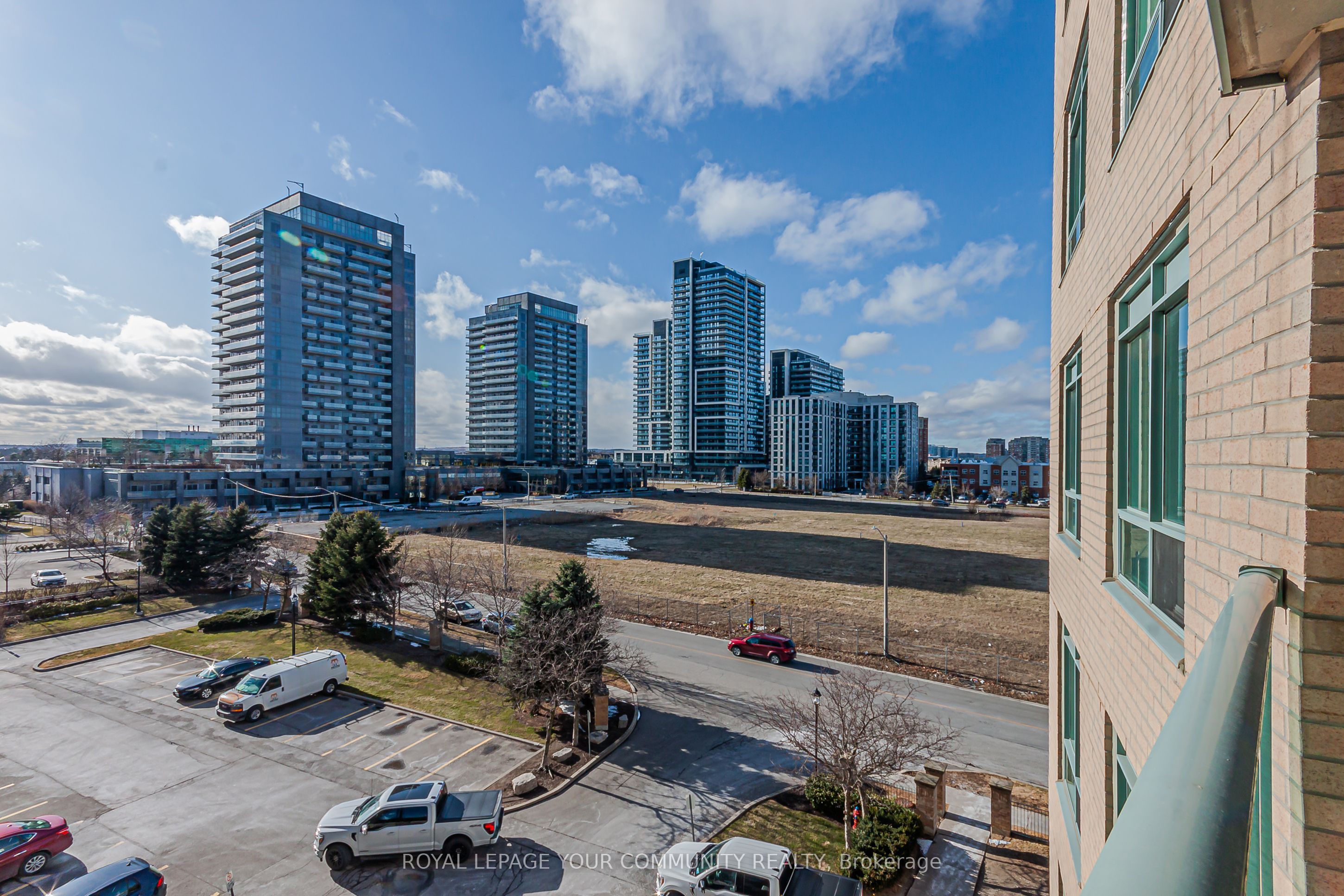 #502 - 11 Oneida Crescent Property Photo 14