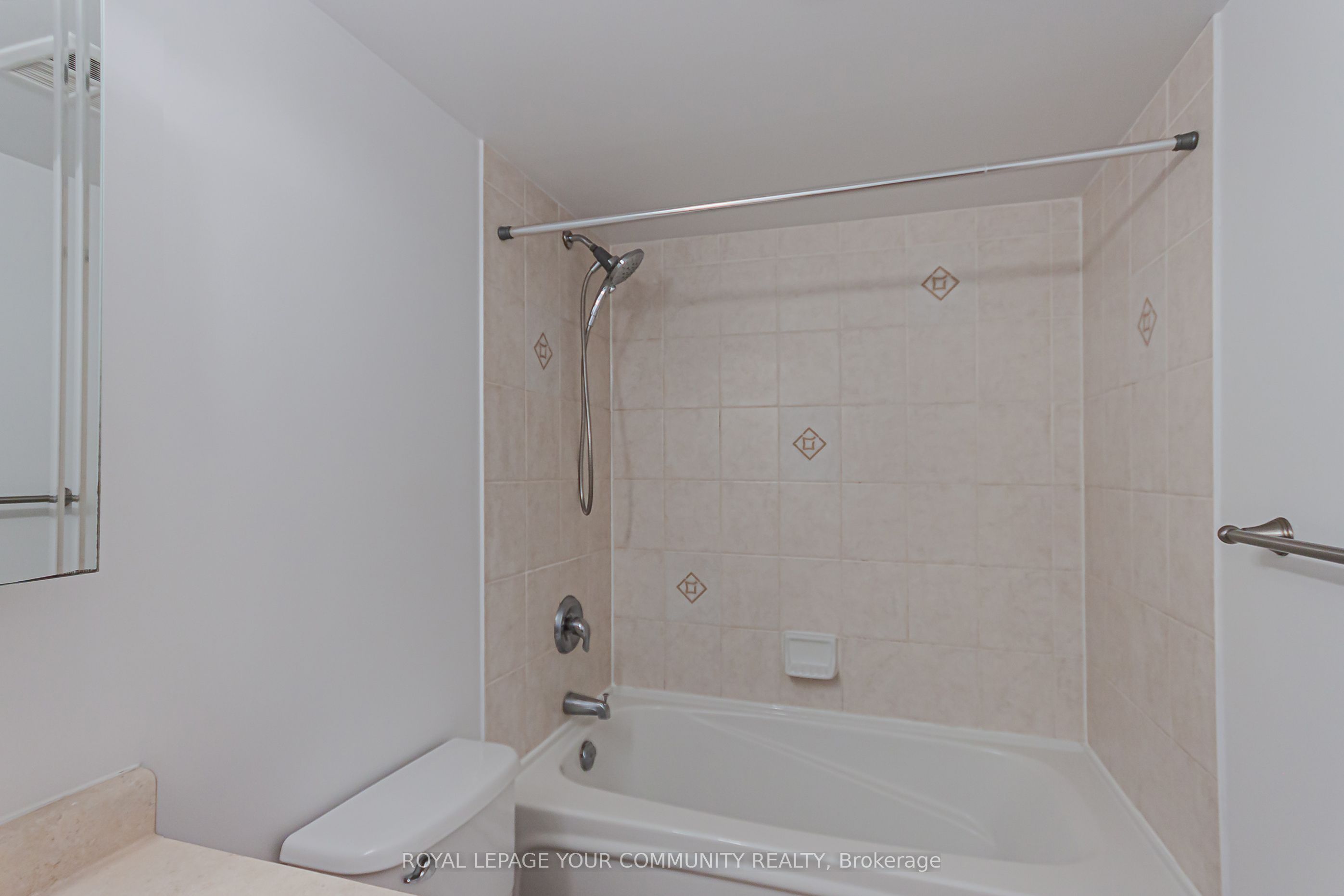 #502 - 11 Oneida Crescent Property Photo 20