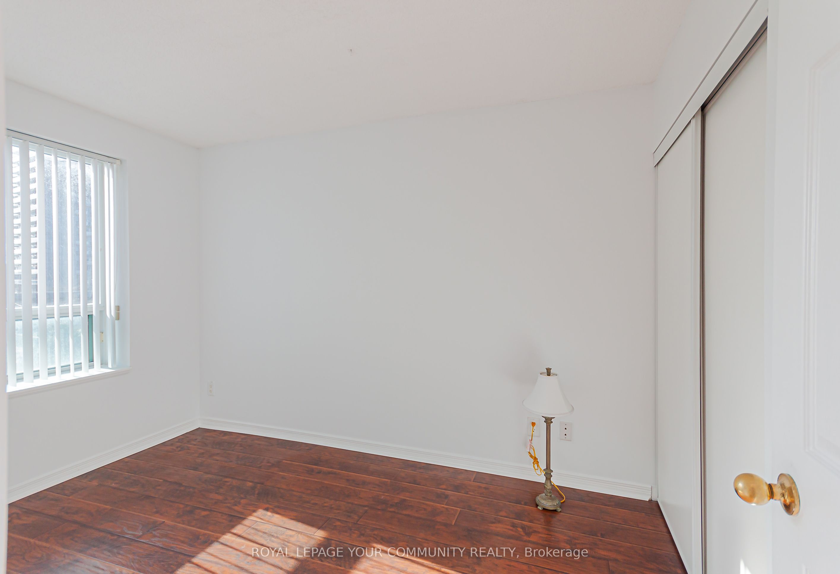 #502 - 11 Oneida Crescent Property Photo 23
