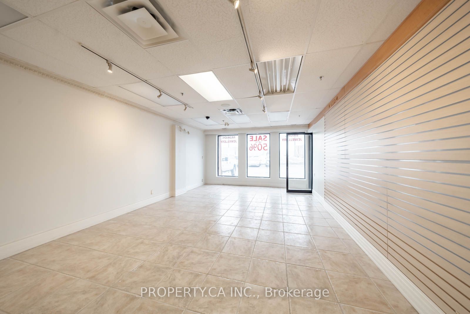 #9 - Main - 136 Winges Road Property Photo 6