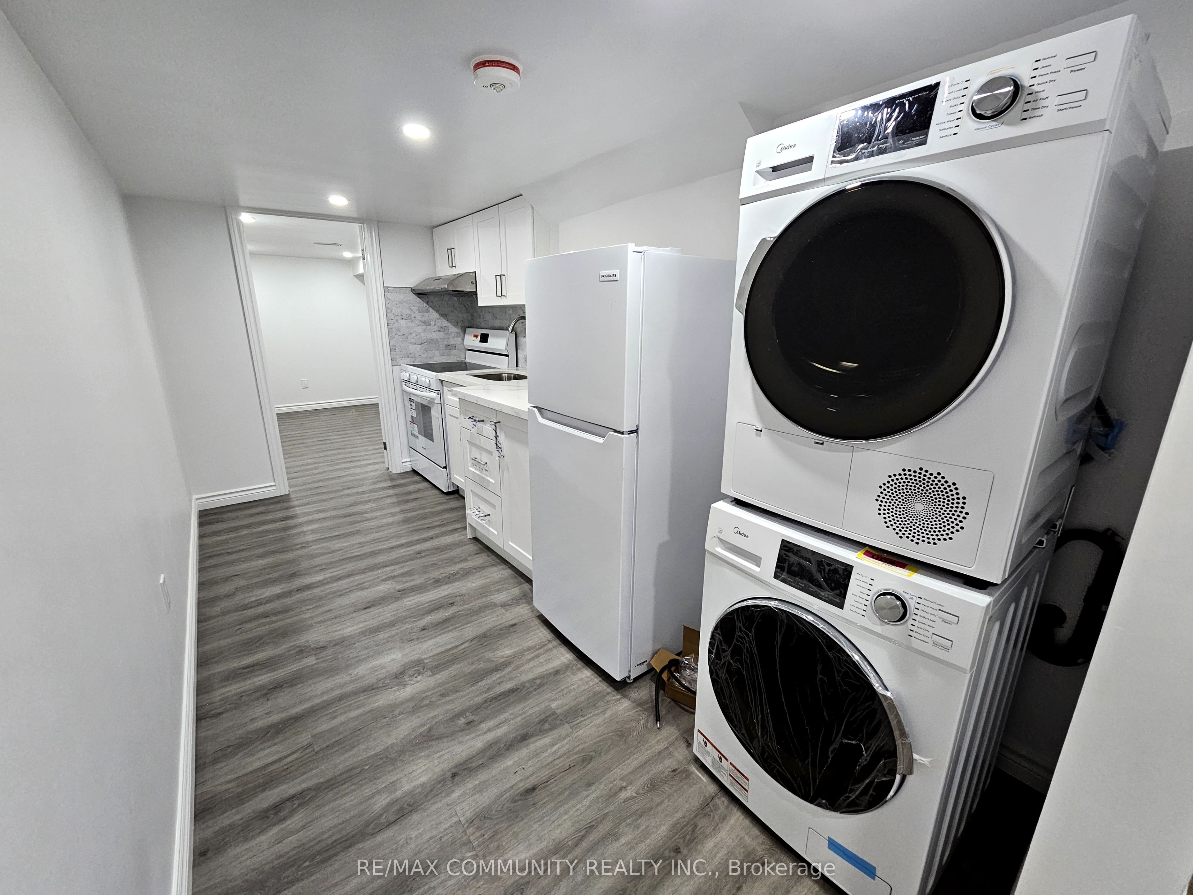 32 Liam Lane Basement Property Photo 2