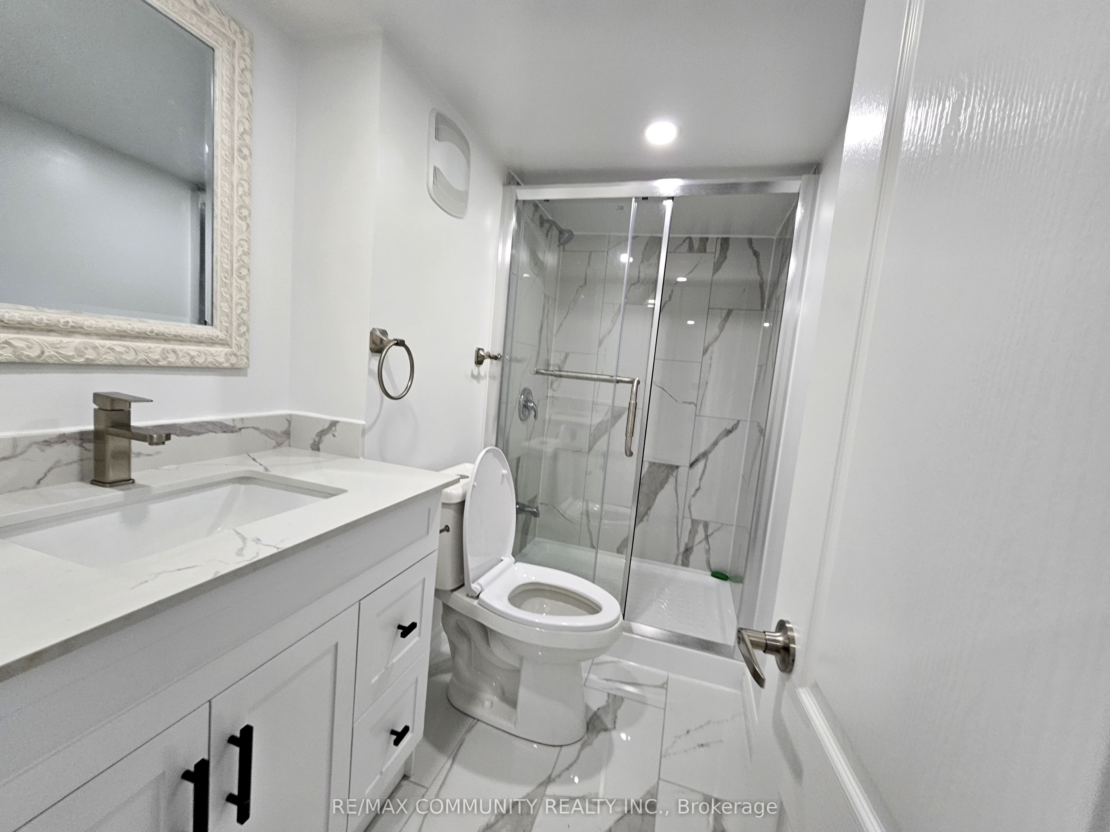 32 Liam Lane Basement Property Photo 7